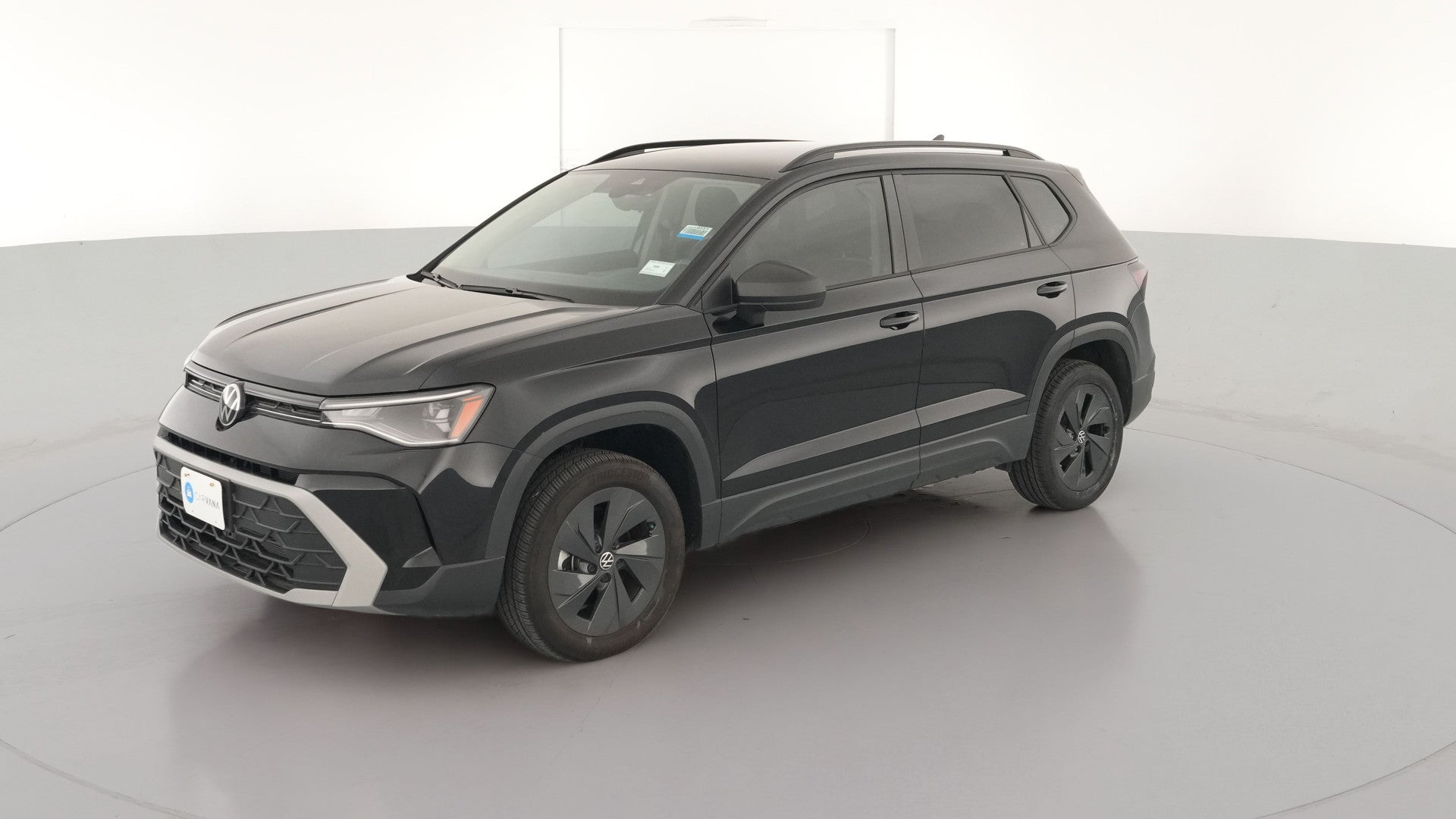 2025 Volkswagen Taos vehicle photo