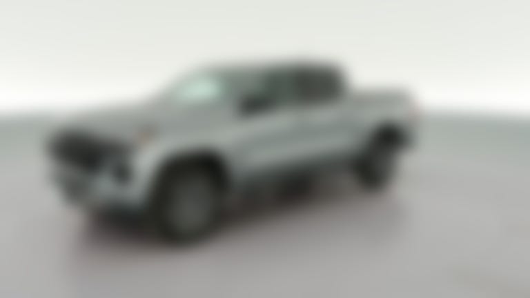 2025 Chevrolet Colorado Crew Cab vehicle photo