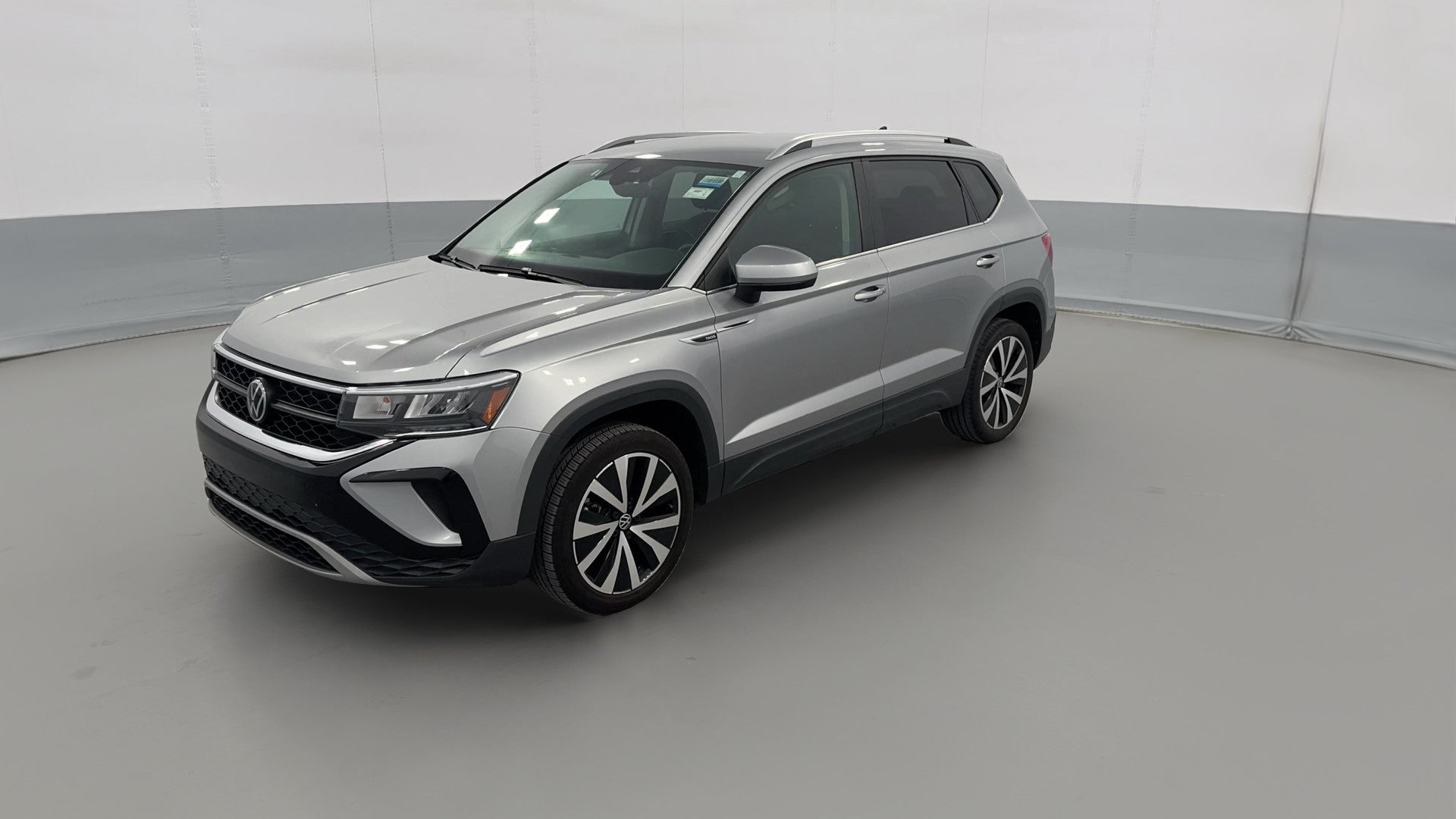 2024 Volkswagen Taos vehicle photo