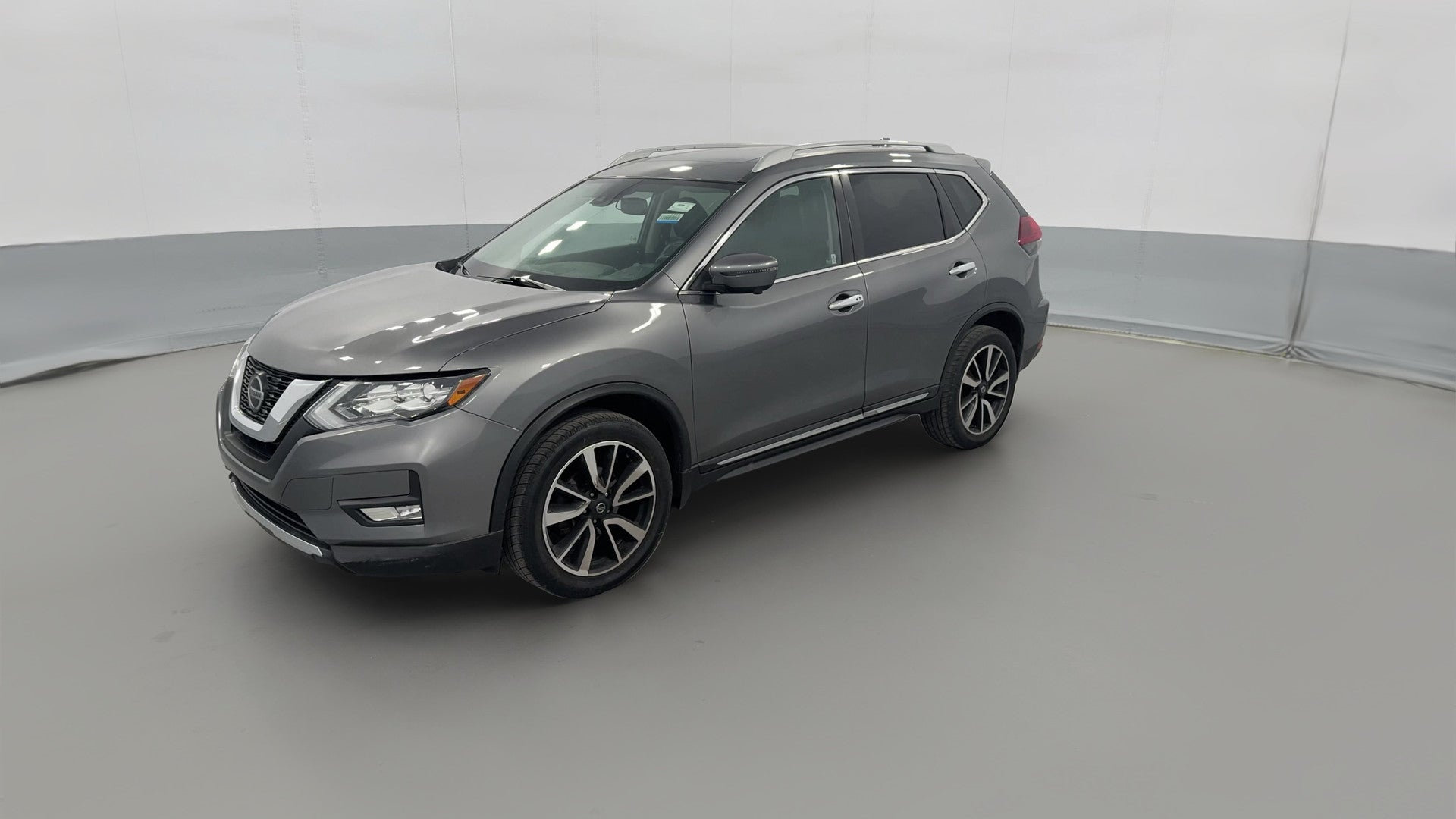 2019 Nissan Rogue vehicle photo