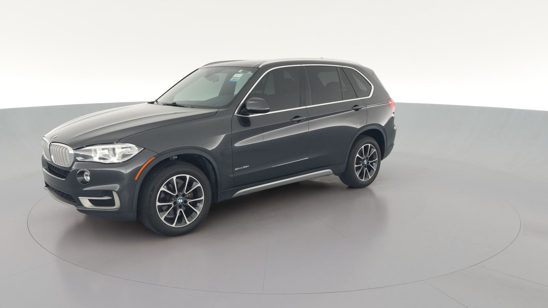 2018 BMW X5 vehicle photo