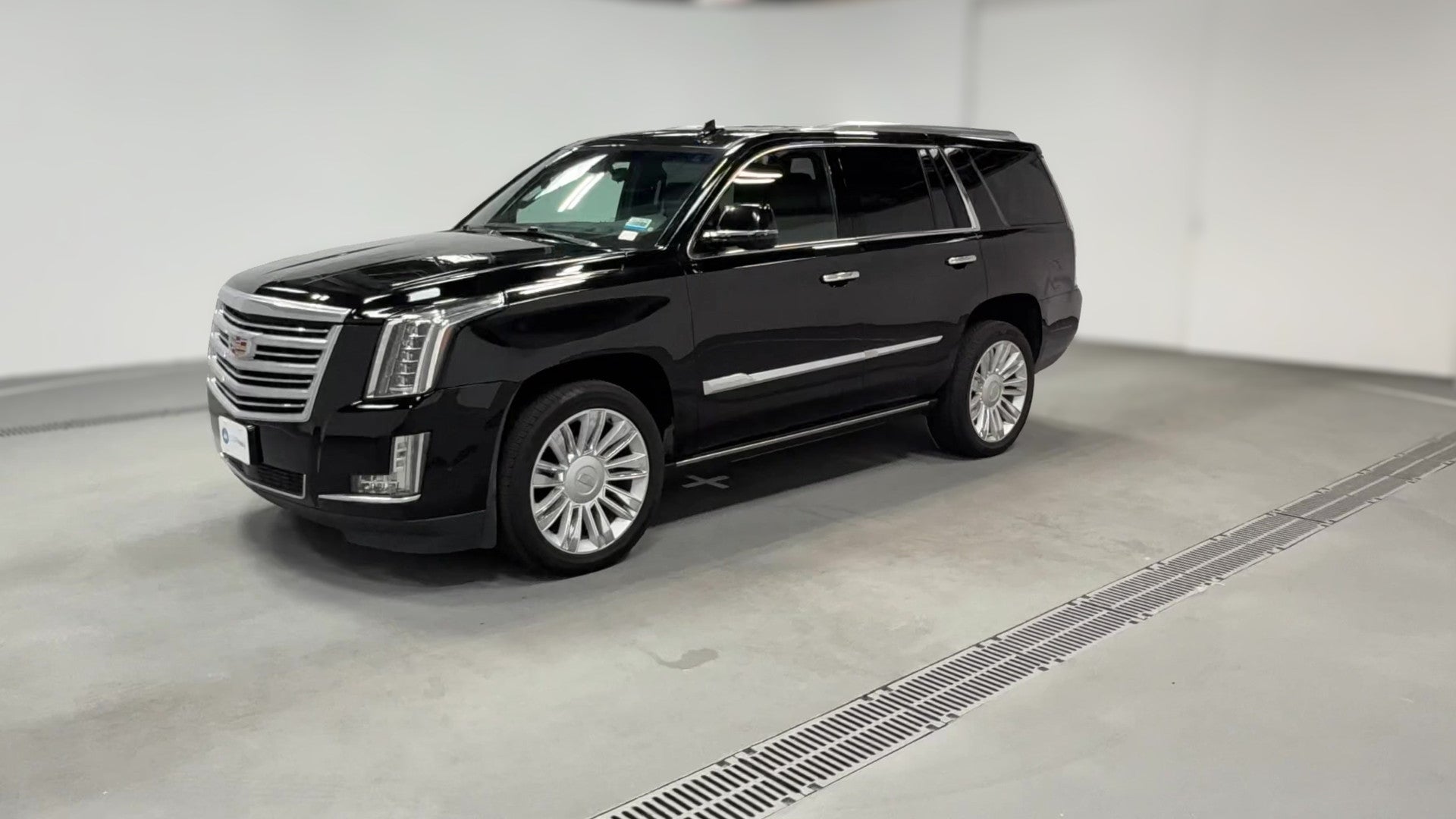 2019 Cadillac Escalade vehicle photo