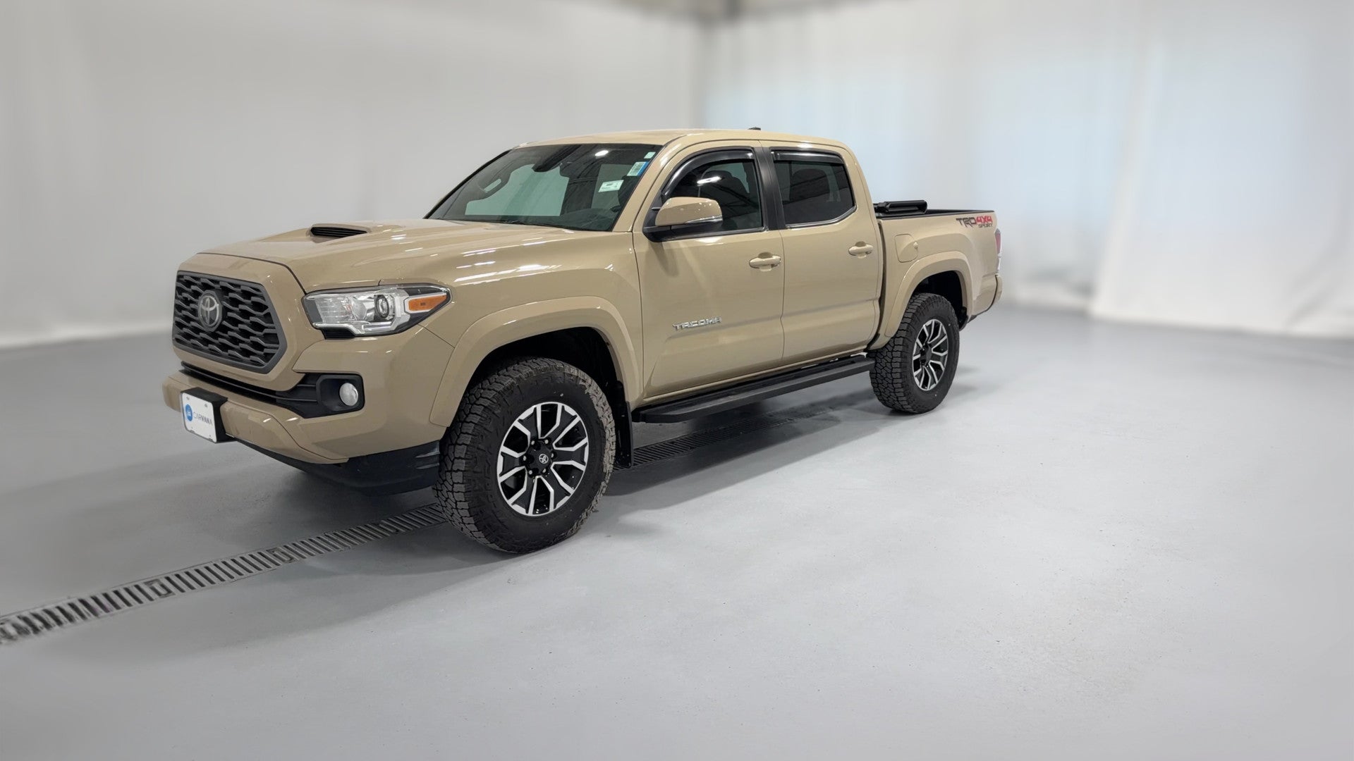 2020 Toyota Tacoma Double Cab vehicle photo