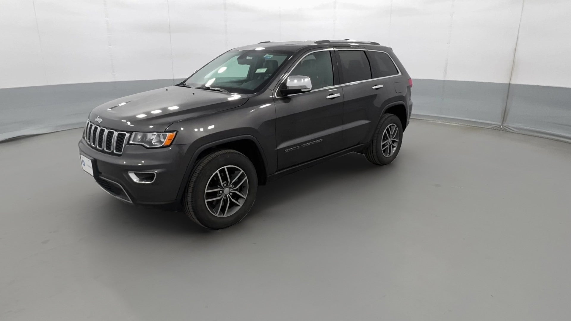 2018 Jeep Grand Cherokee vehicle photo