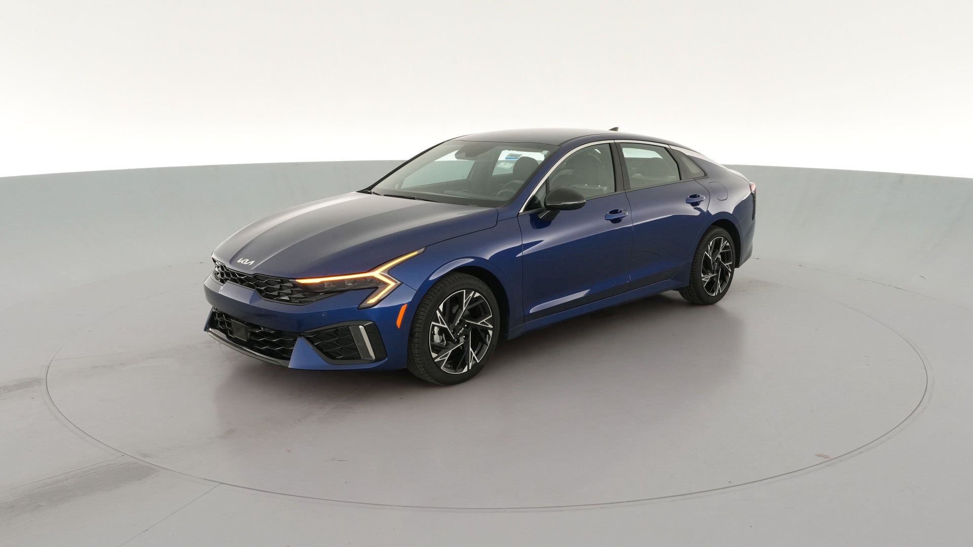2025 Kia K5 vehicle photo