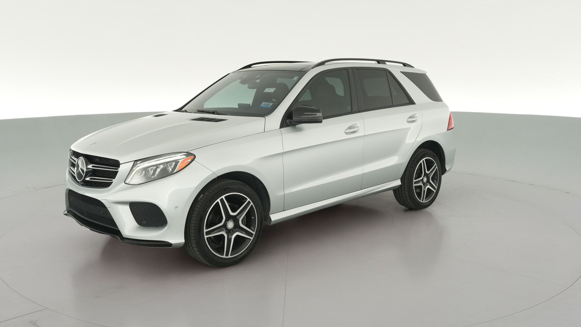 2017 Mercedes-Benz GLE vehicle photo