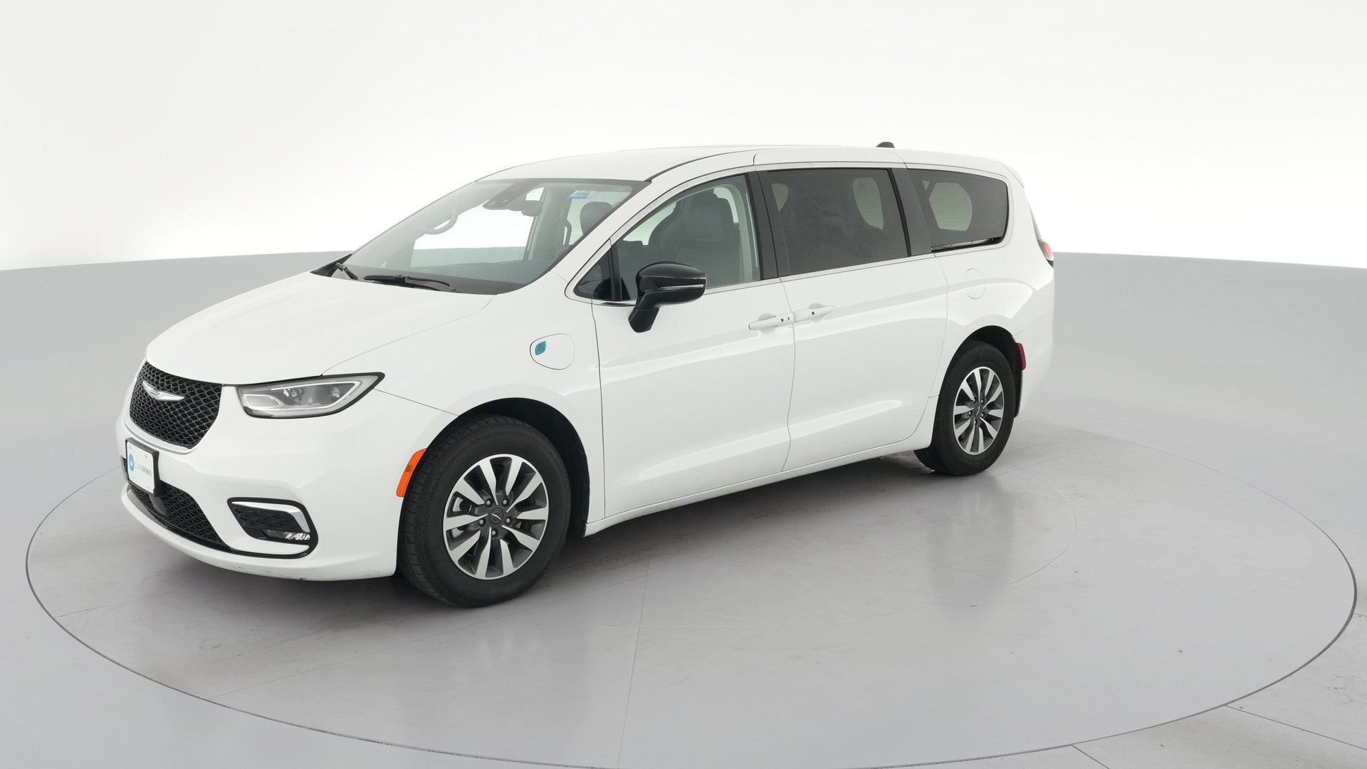 2024 Chrysler Pacifica Hybrid vehicle photo