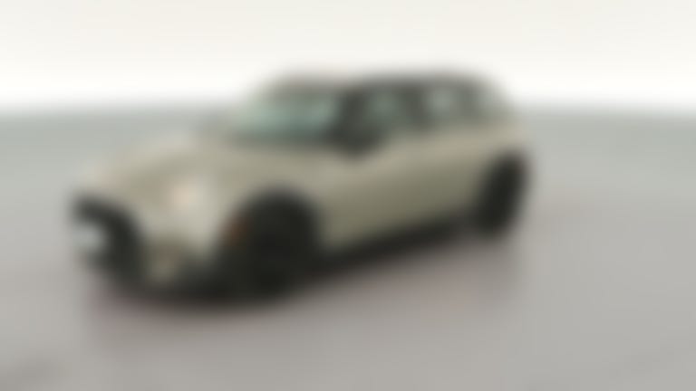2017 MINI Clubman vehicle photo