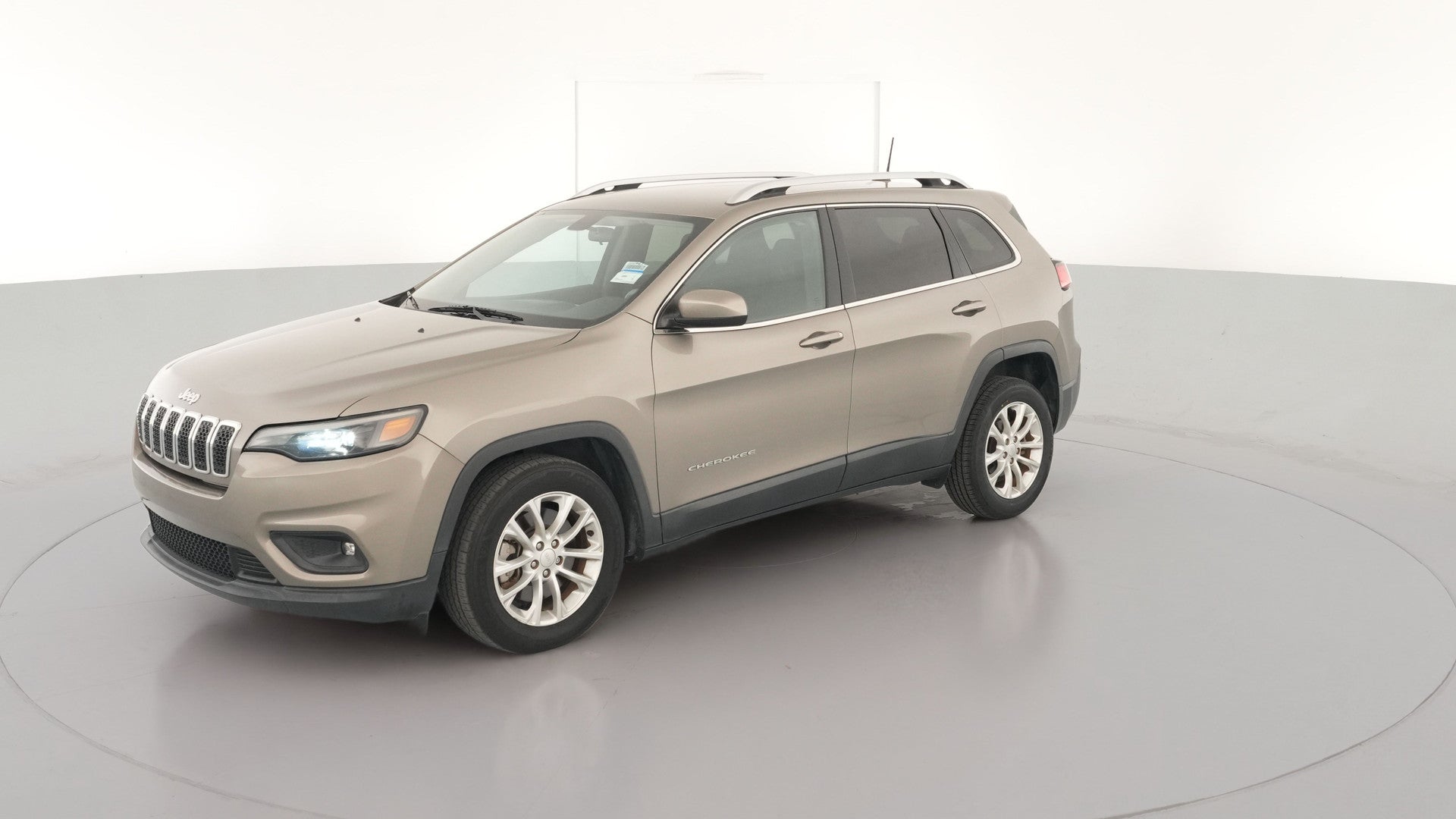2019 Jeep Cherokee vehicle photo