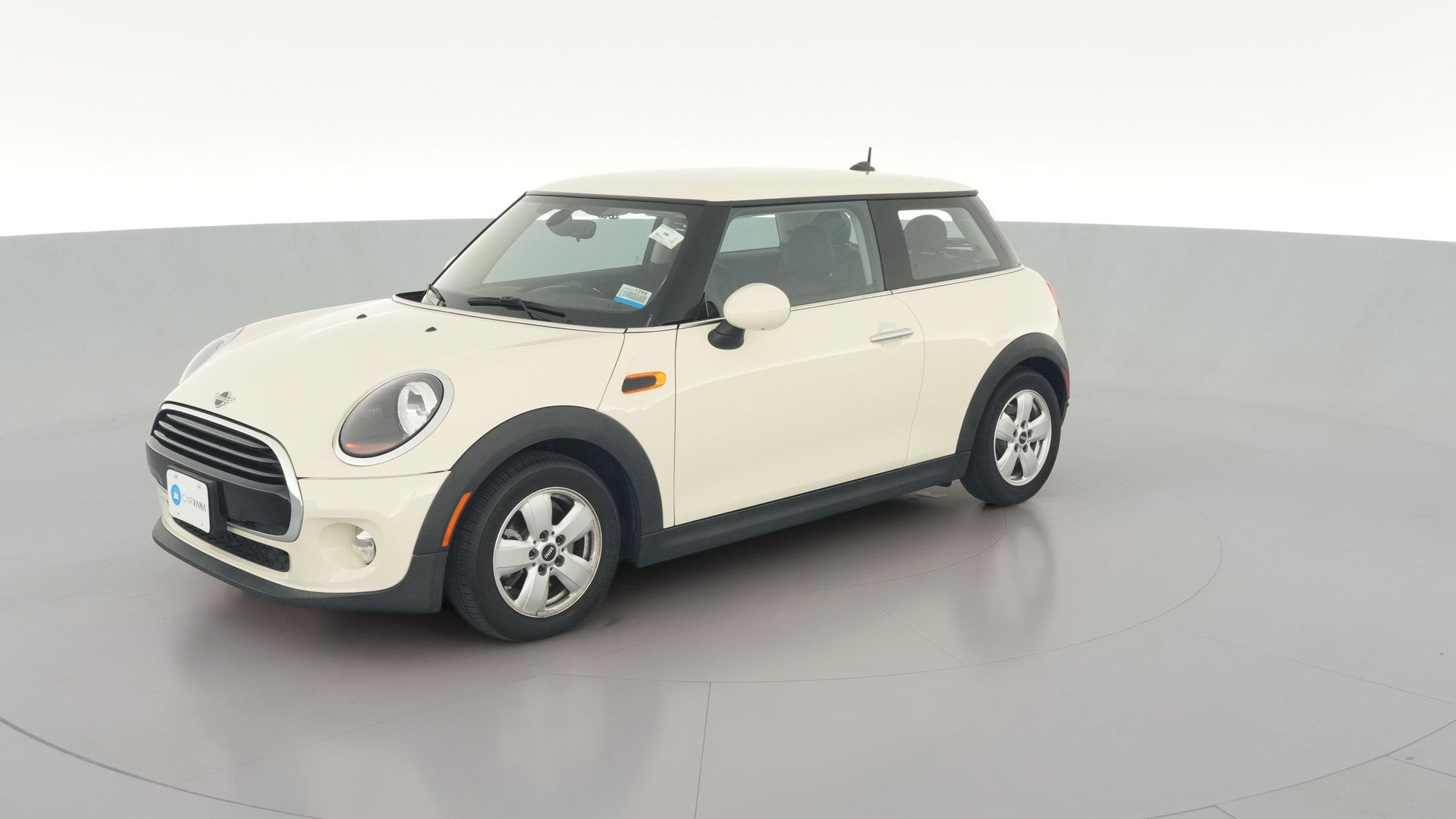 2019 MINI Hardtop 2 Door vehicle photo