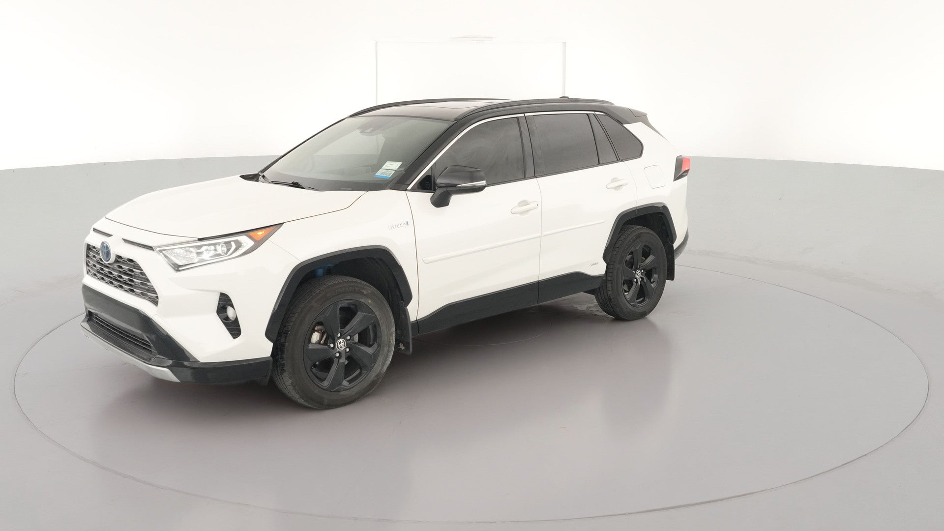 2020 Toyota RAV4 Hybrid vehicle photo