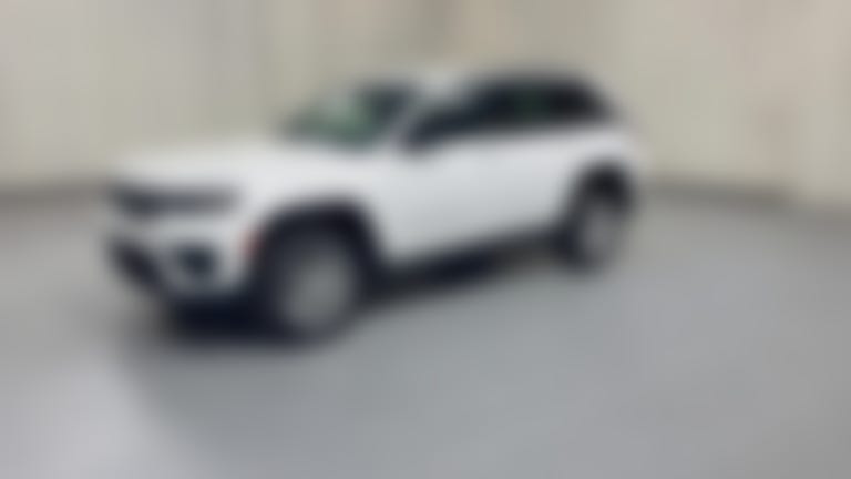 2026 Jeep Grand Cherokee vehicle photo