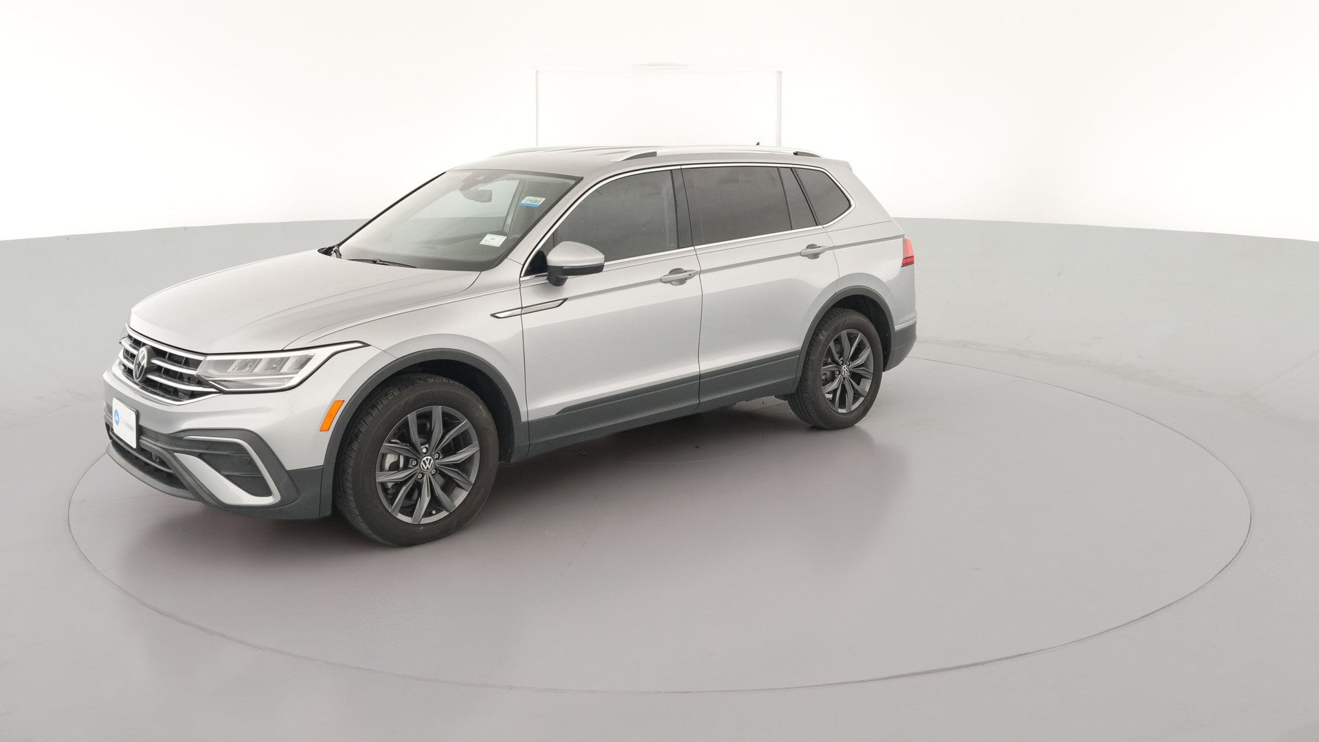 2024 Volkswagen Tiguan vehicle photo