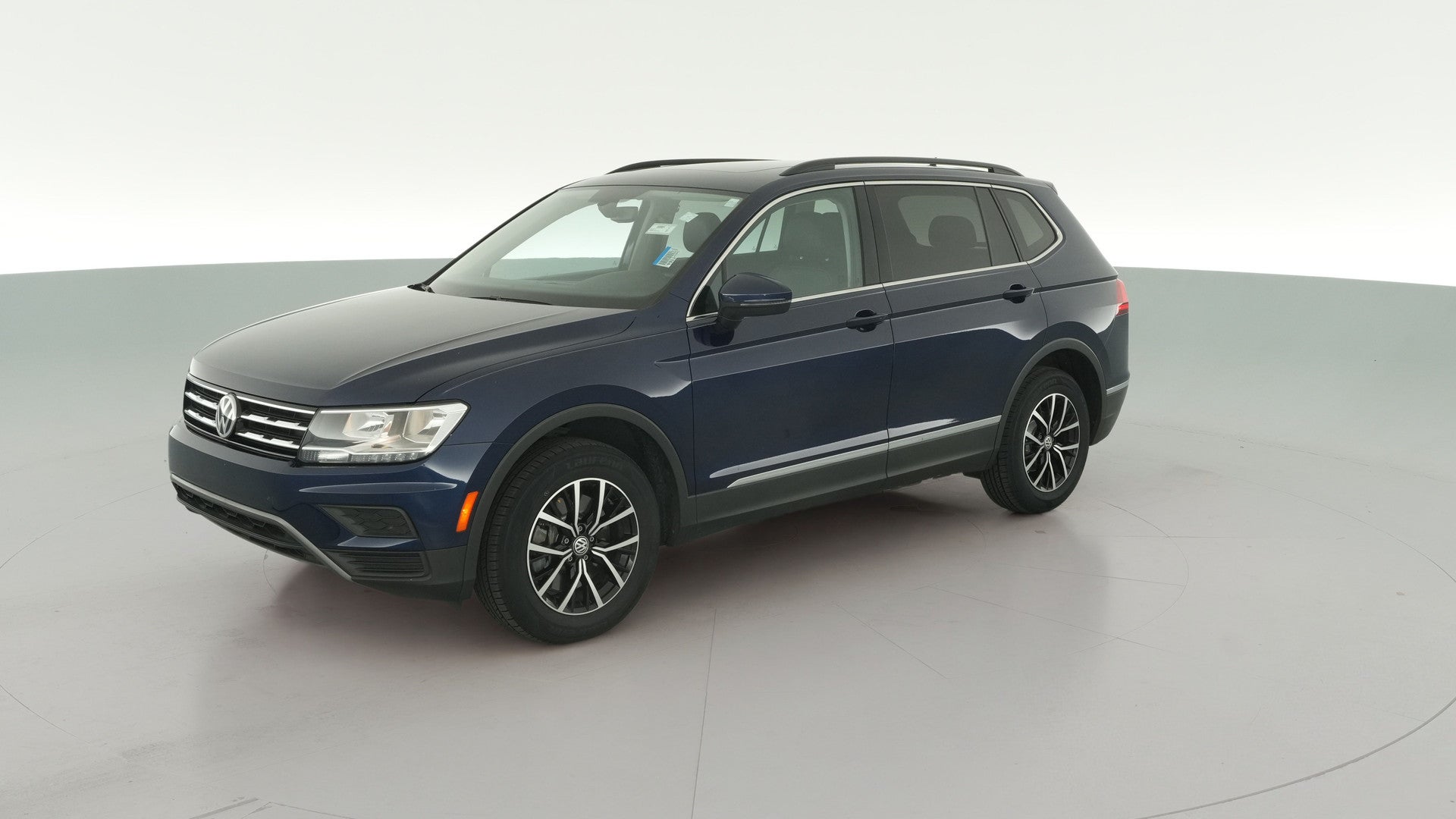 2021 Volkswagen Tiguan vehicle photo