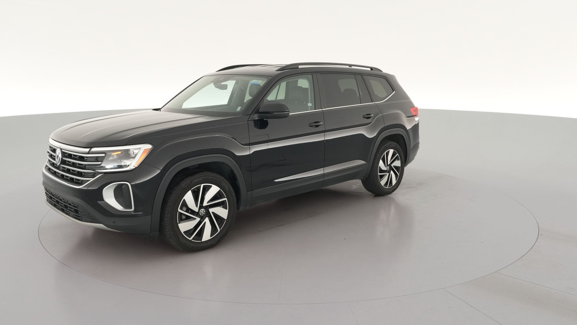 2026 Volkswagen Atlas vehicle photo