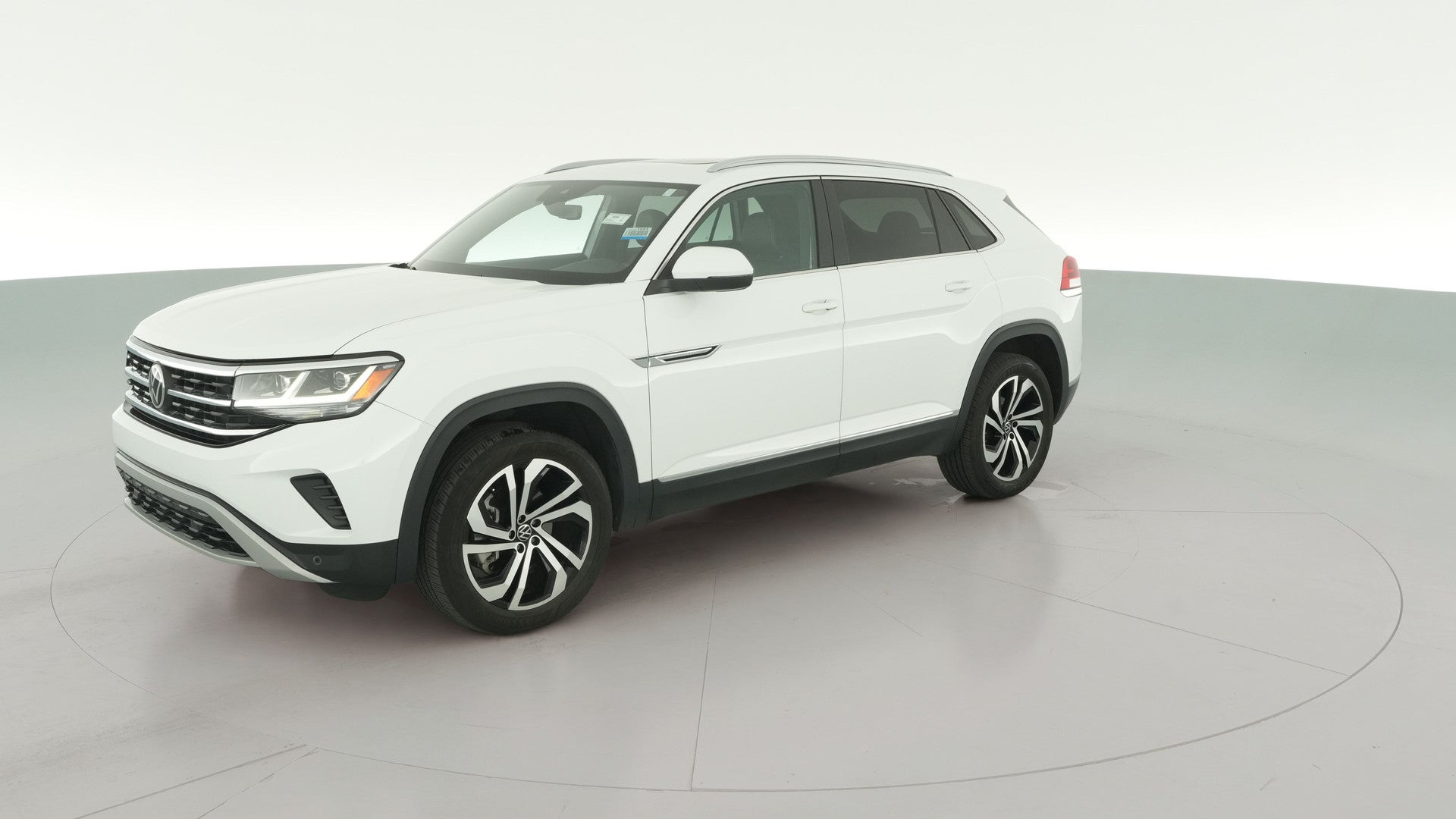 2022 Volkswagen Atlas Cross Sport vehicle photo