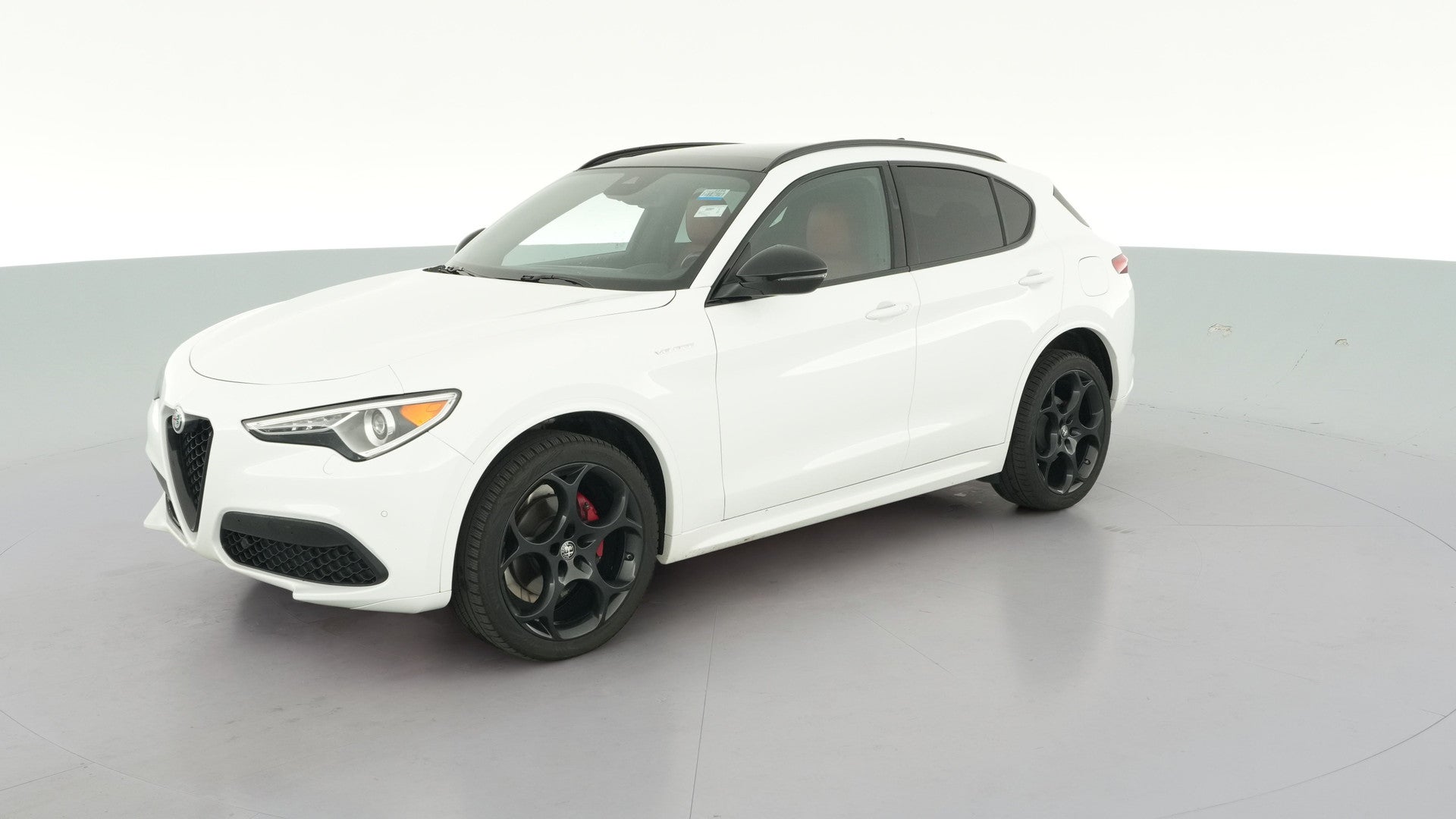 2022 Alfa Romeo Stelvio vehicle photo