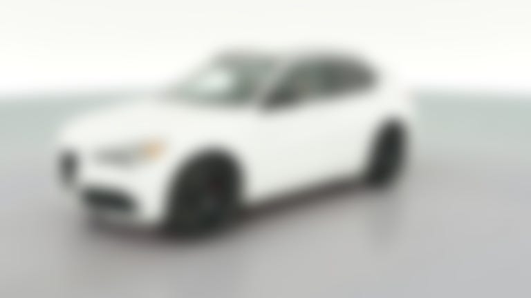 2022 Alfa Romeo Stelvio vehicle photo