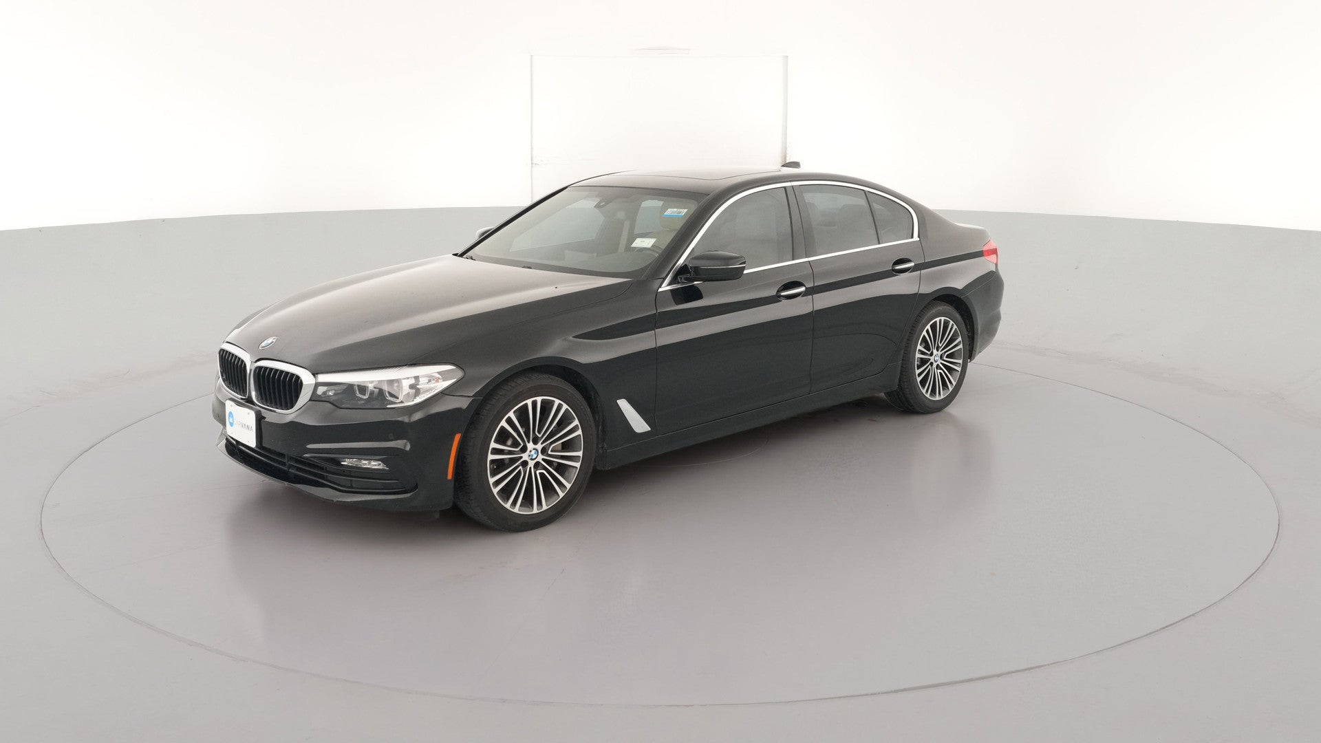 2018 BMW 5 Series vehicle photo