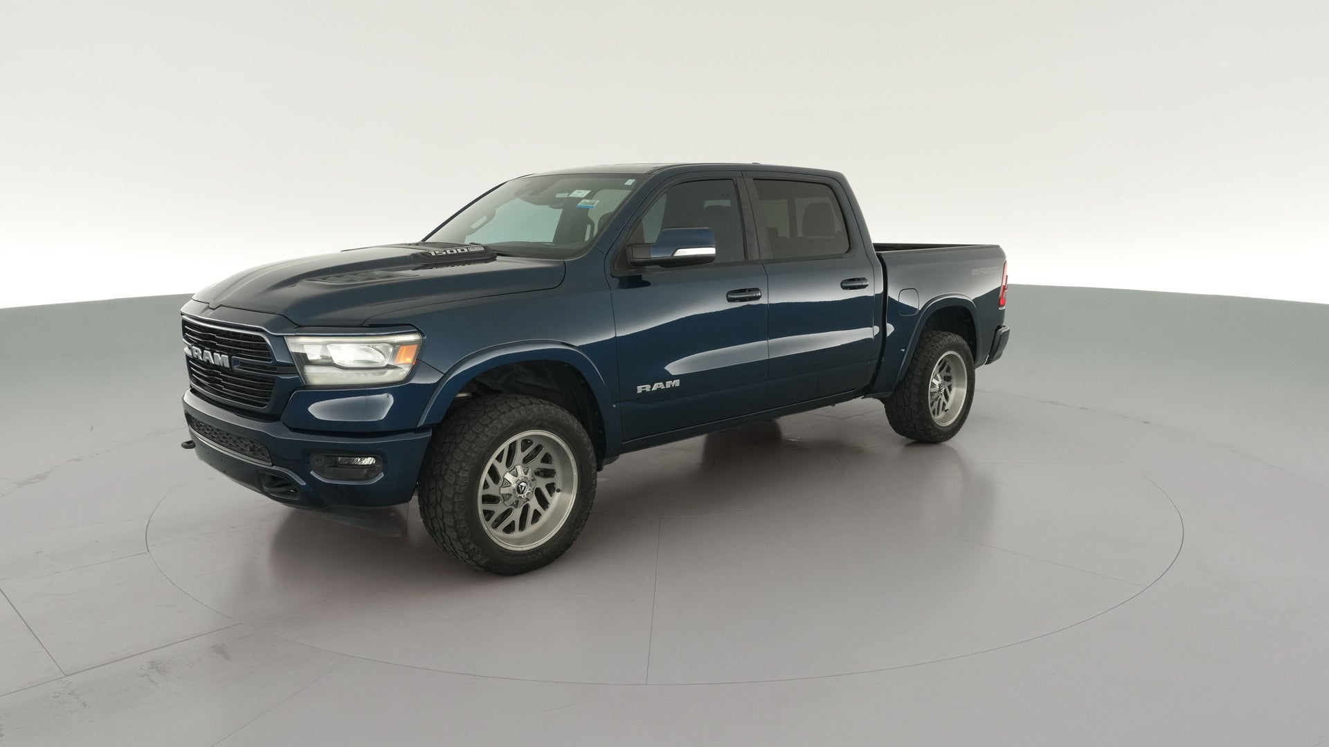 2021 Ram 1500 Crew Cab vehicle photo