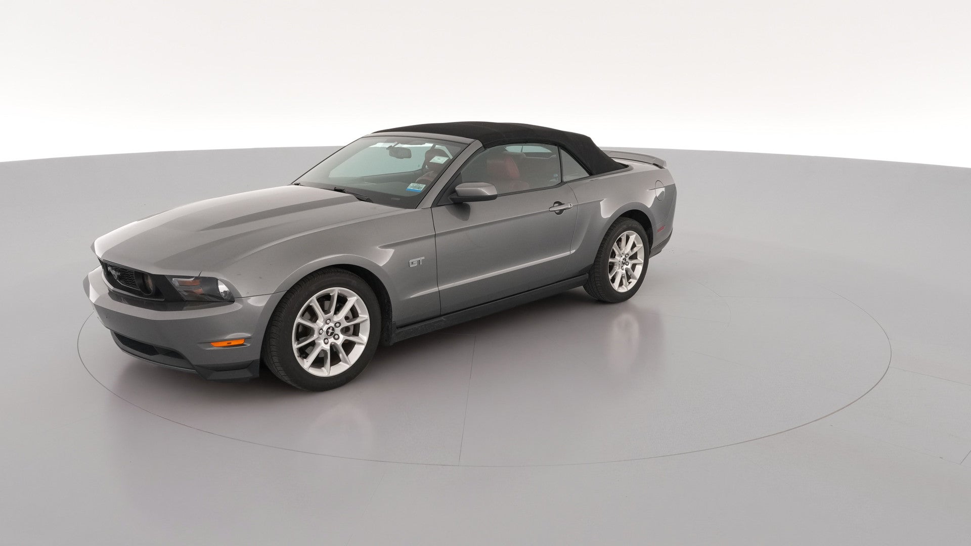 2010 Ford Mustang vehicle photo