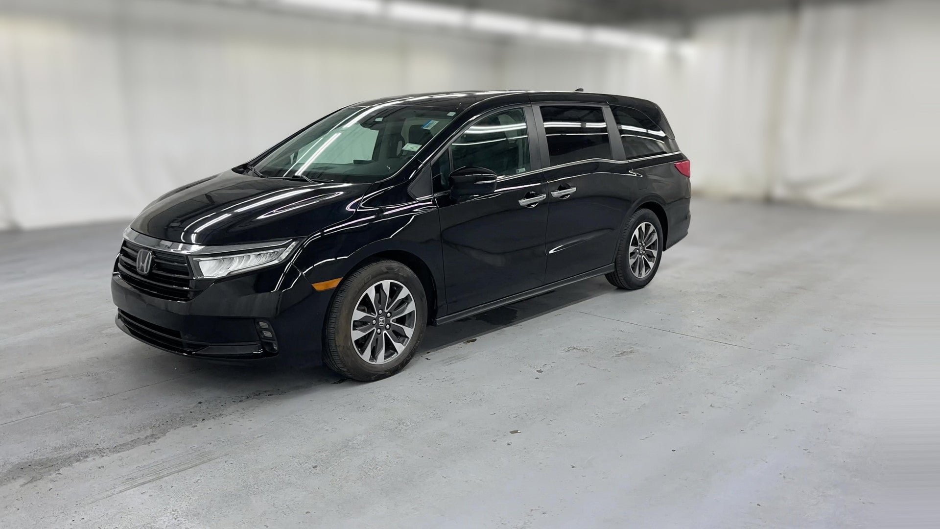 2024 Honda Odyssey vehicle photo
