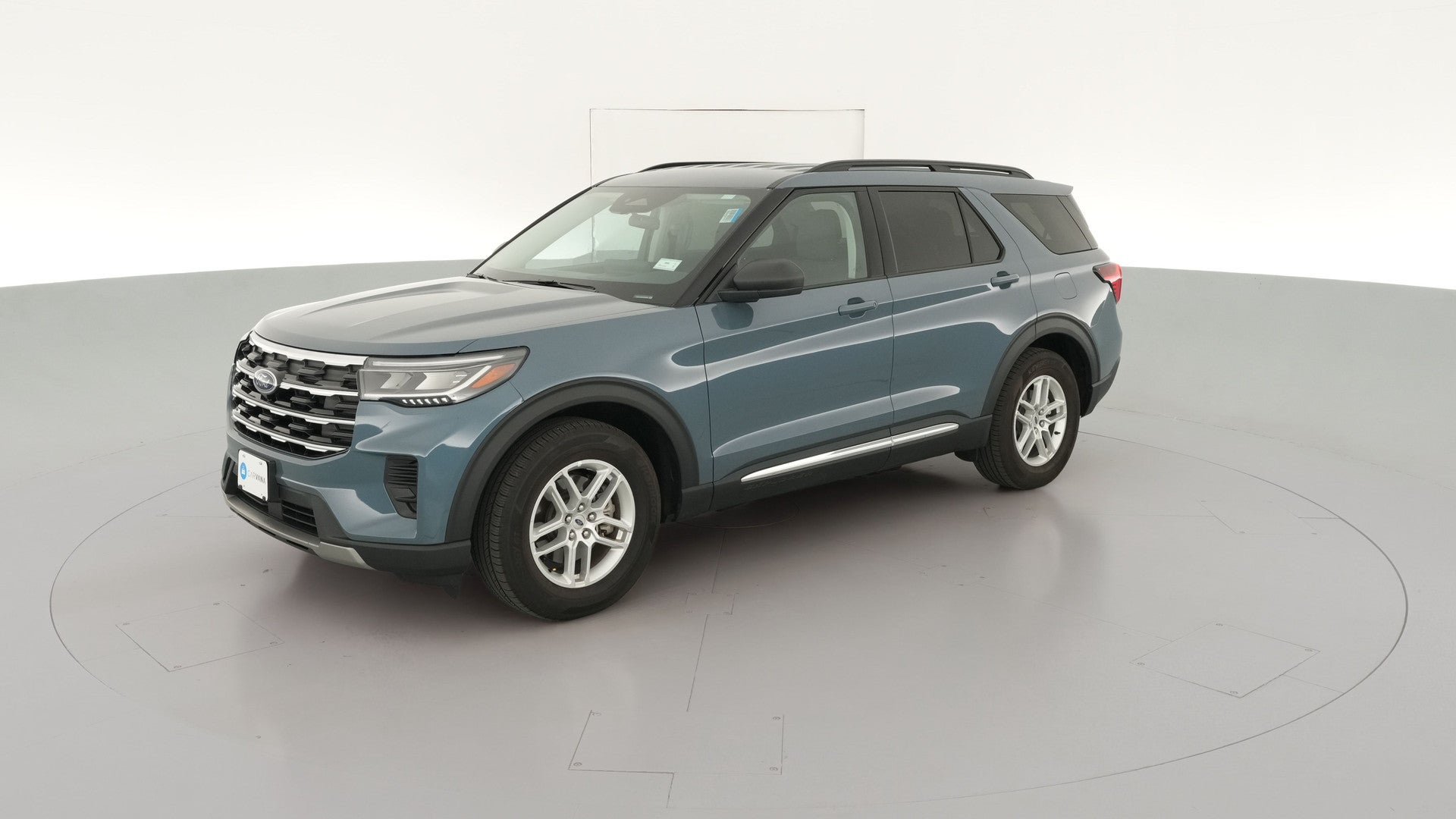 2025 Ford Explorer vehicle photo