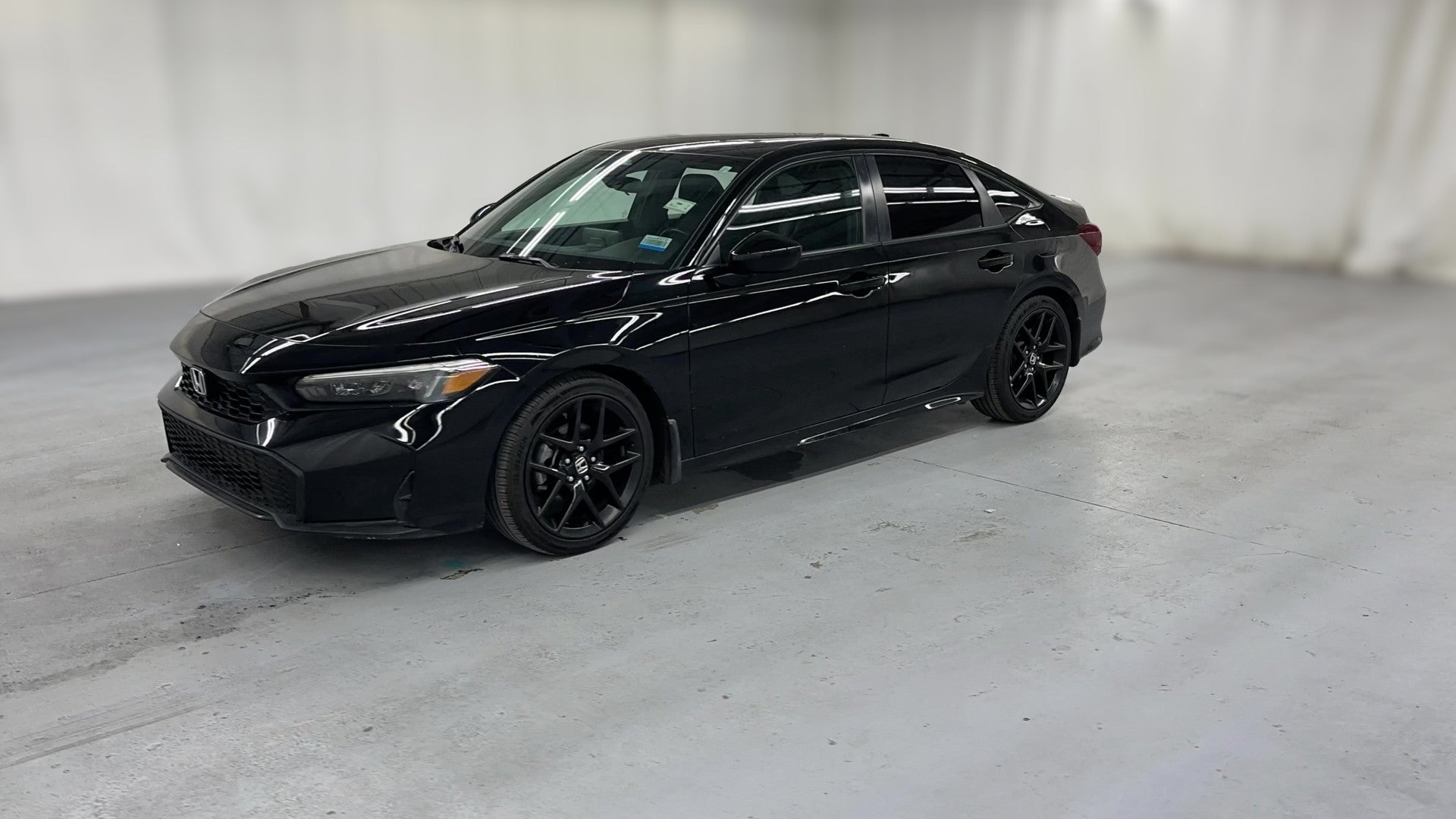 2025 Honda Civic vehicle photo