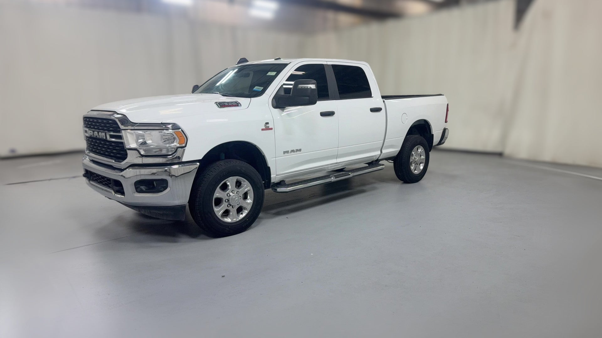 2024 Ram 2500 Crew Cab vehicle photo
