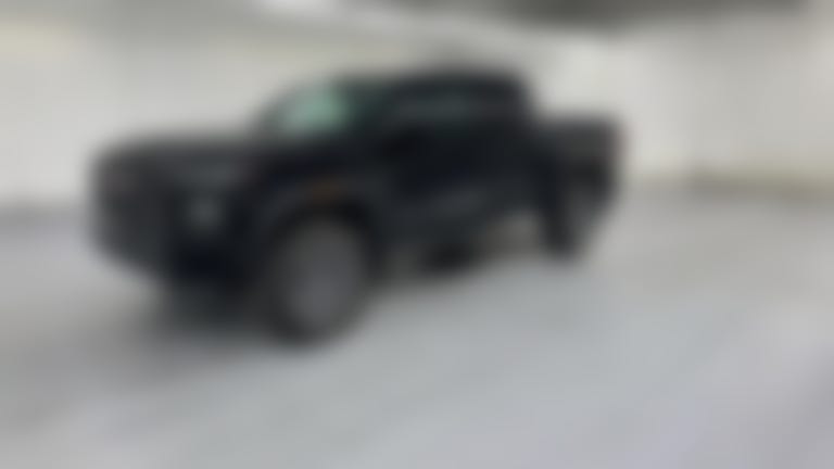 2024 GMC Canyon Crew Cab vehicle photo