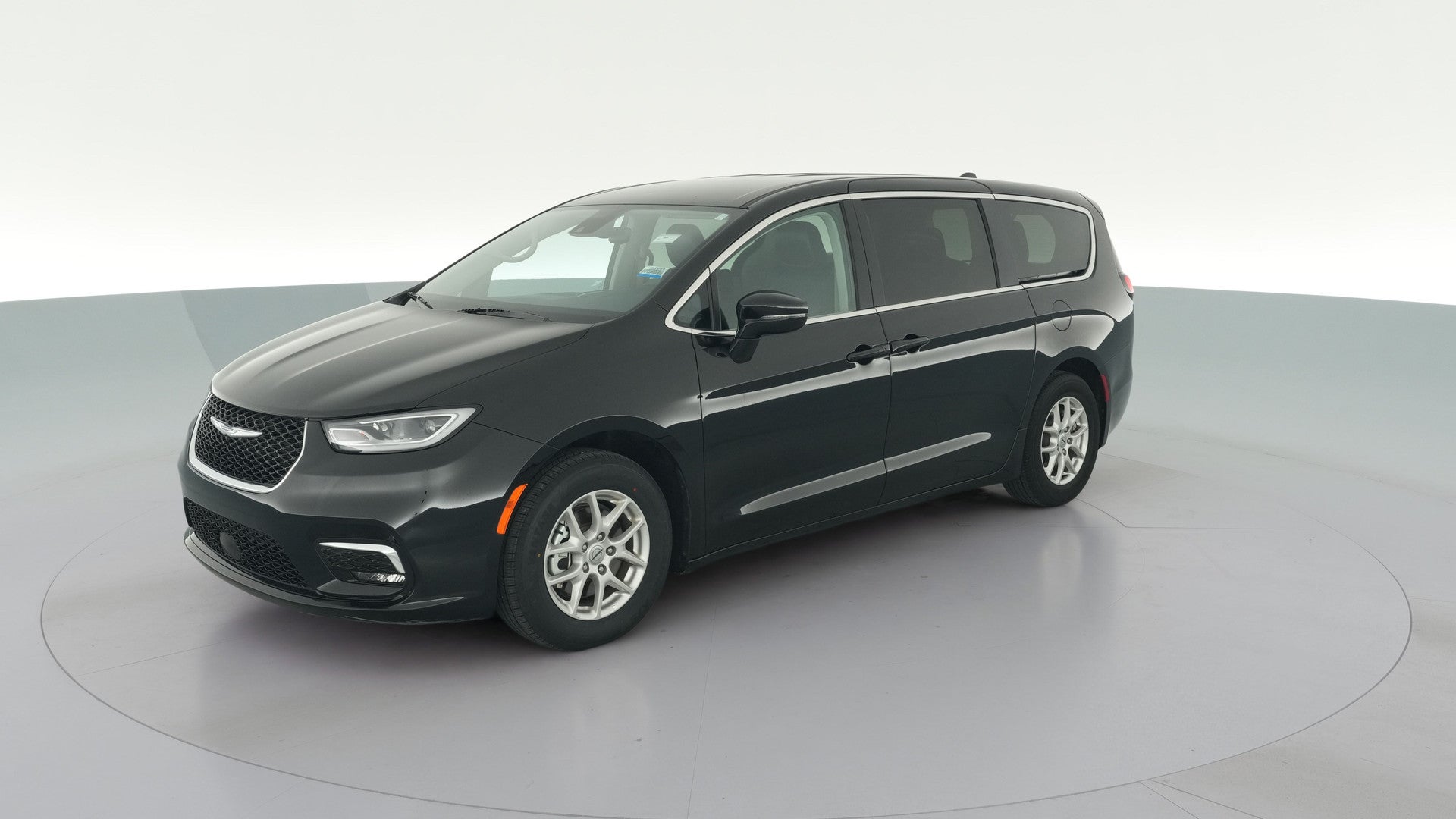 2024 Chrysler Pacifica vehicle photo