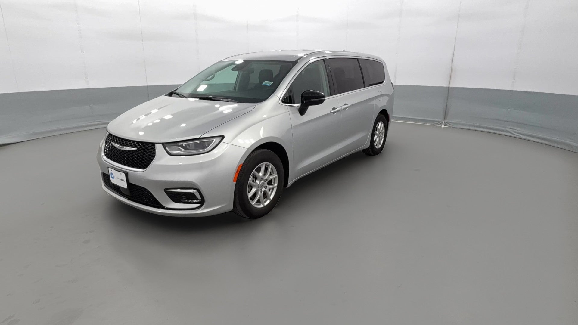 2024 Chrysler Pacifica vehicle photo