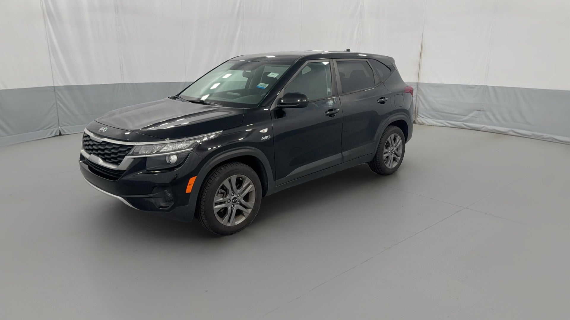 2021 Kia Seltos vehicle photo