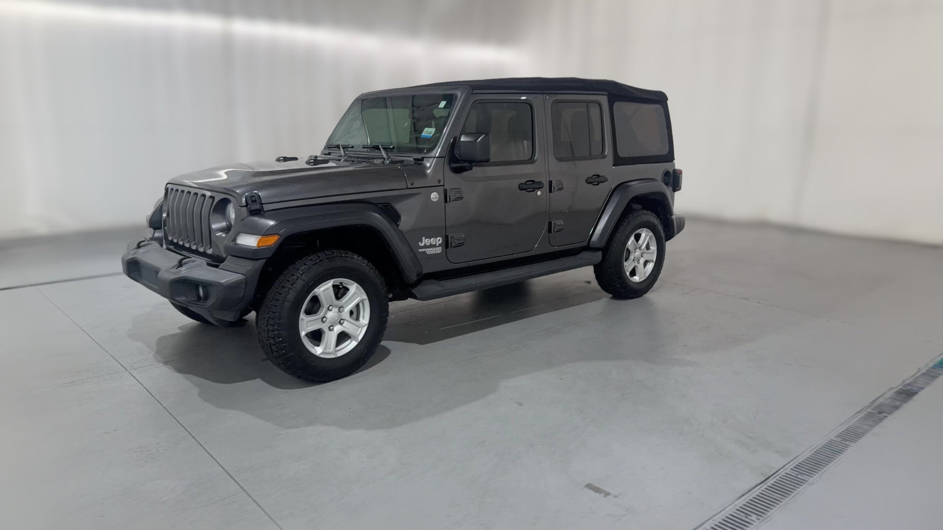 2018 Jeep Wrangler Unlimited vehicle photo