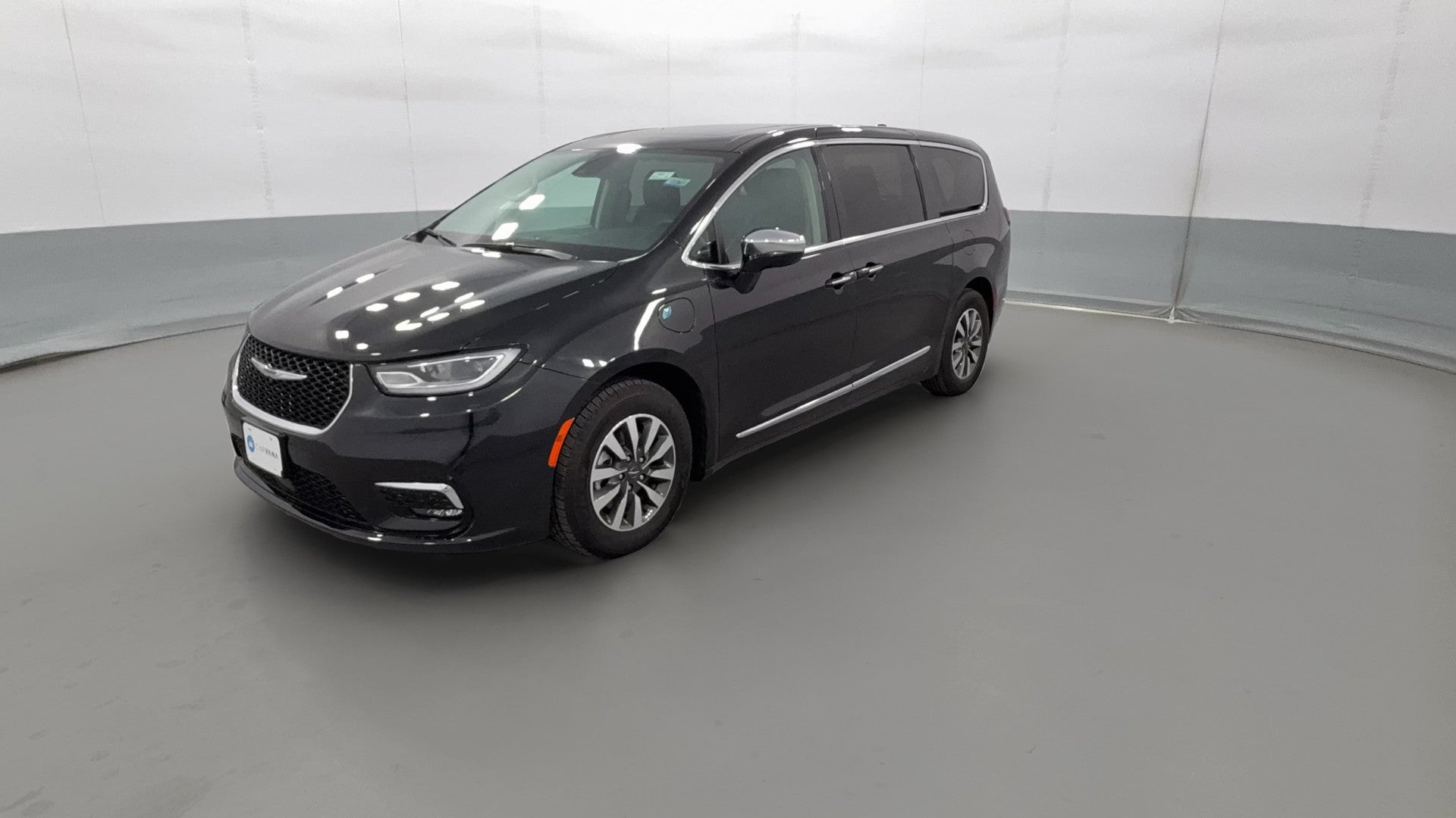 2023 Chrysler Pacifica Hybrid vehicle photo