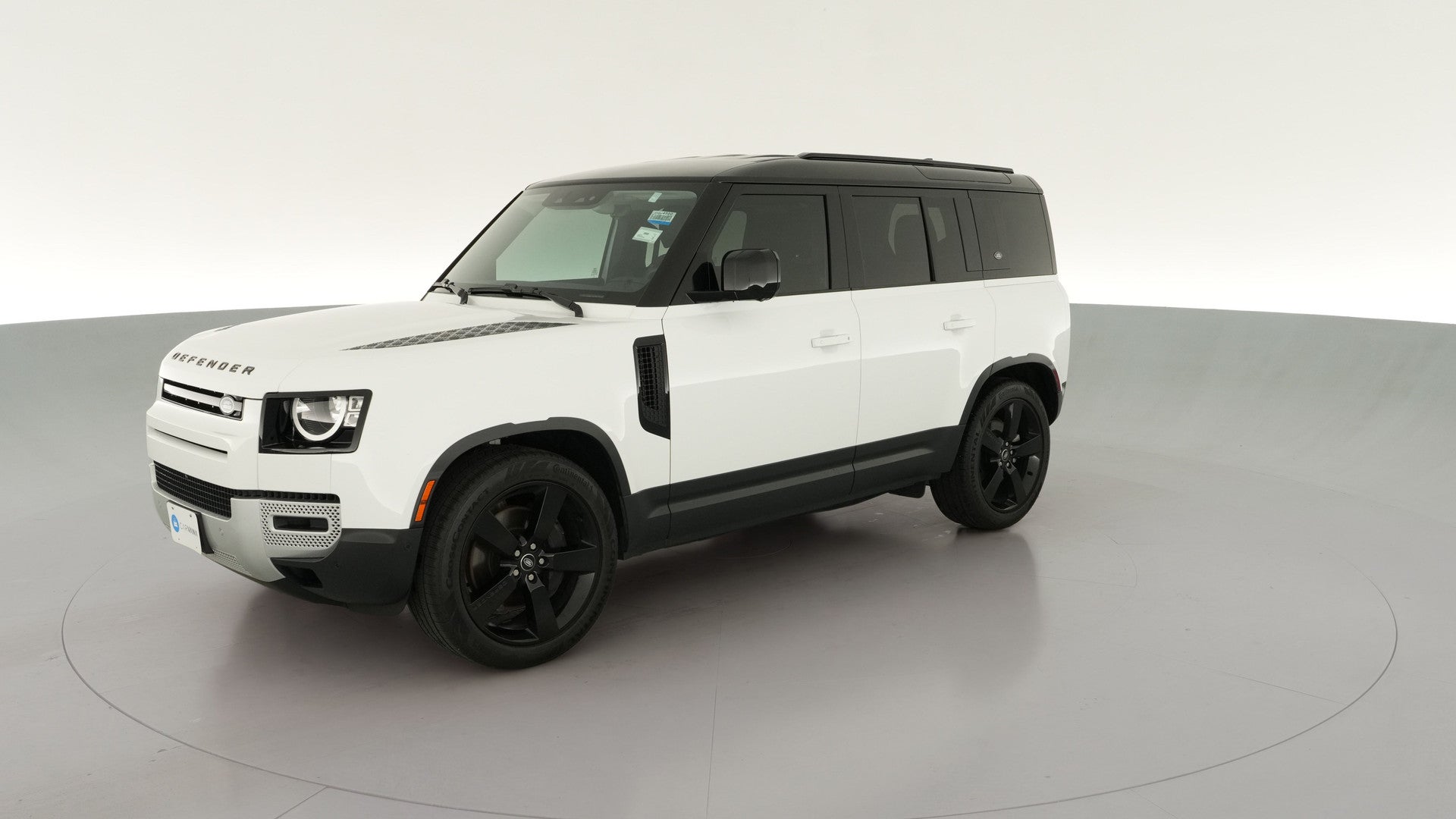 2023 Land Rover Defender 110 vehicle photo