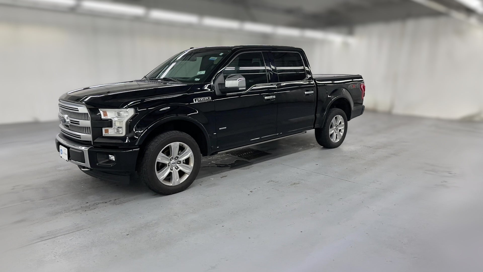 2017 Ford F150 SuperCrew Cab vehicle photo