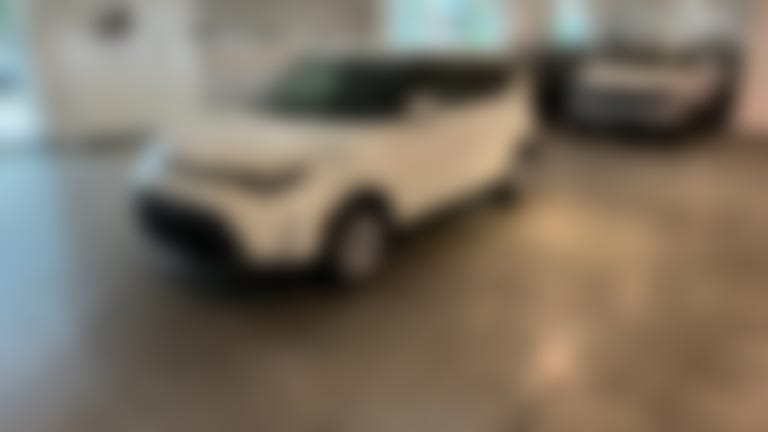 2025 Kia Soul vehicle photo