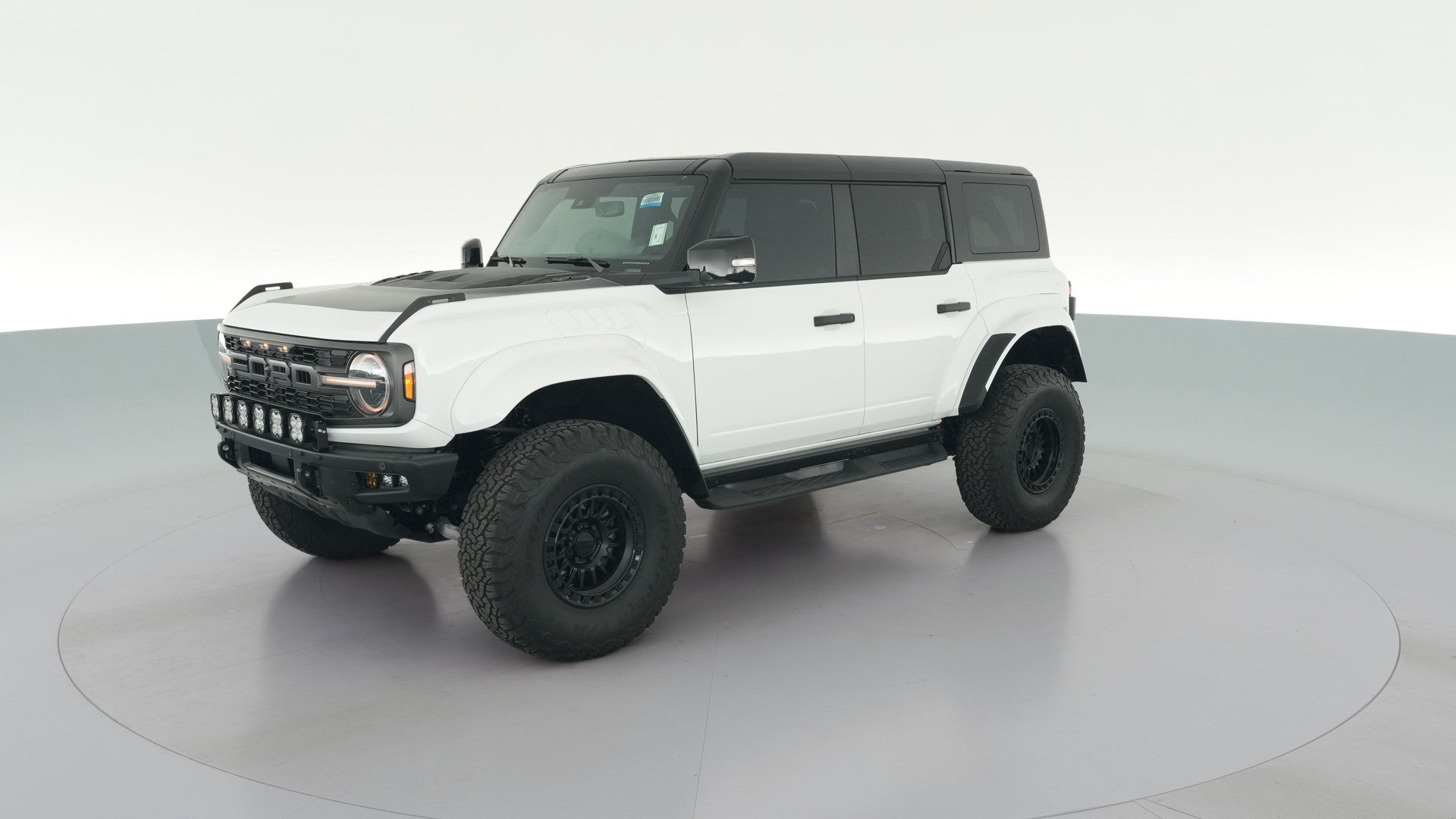 2025 Ford Bronco vehicle photo