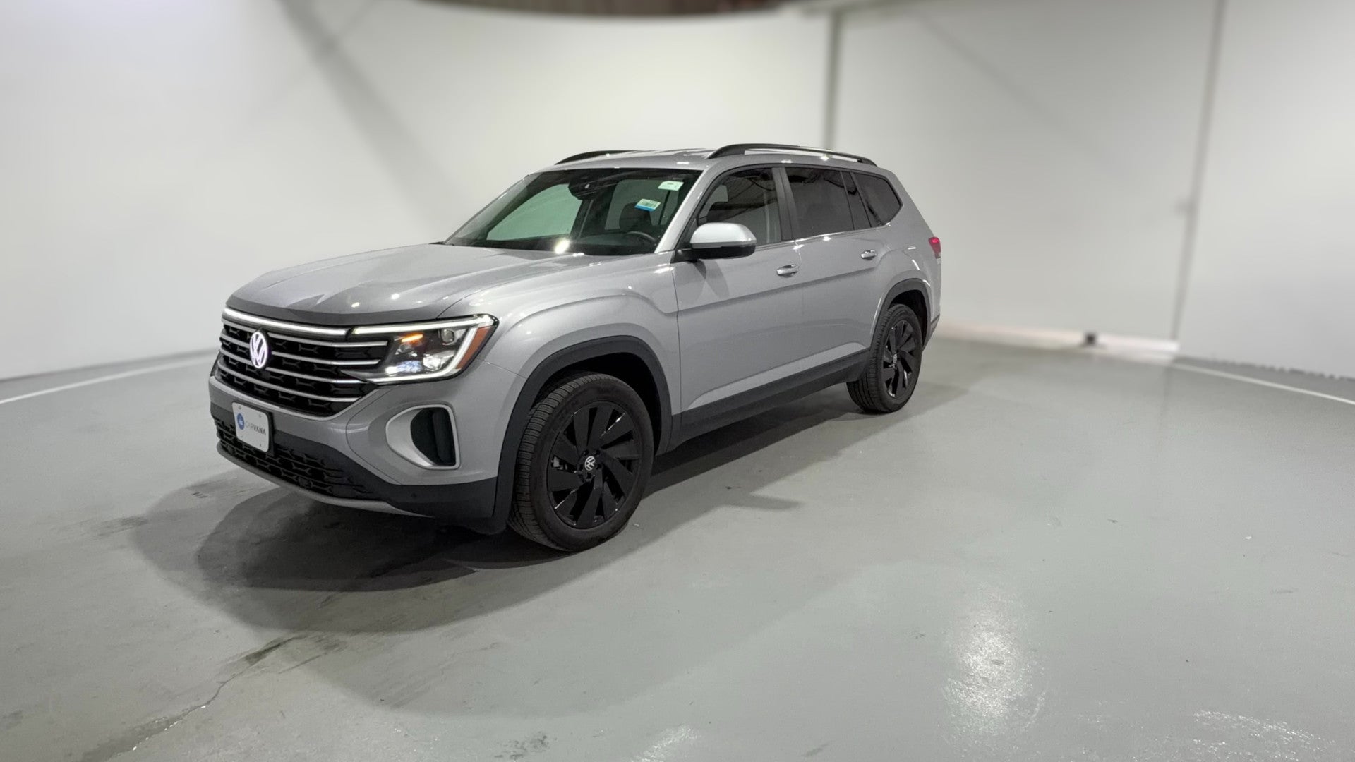 2026 Volkswagen Atlas vehicle photo