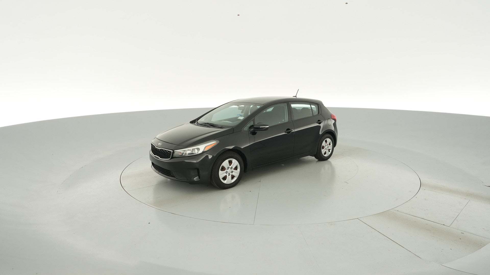 2017 Kia Forte5 vehicle photo