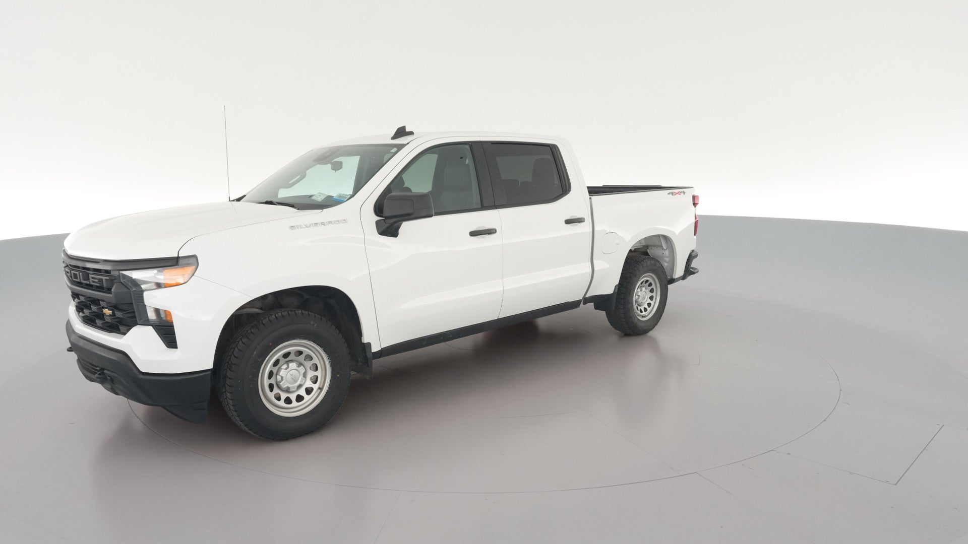 2024 Chevrolet Silverado 1500 Crew Cab vehicle photo