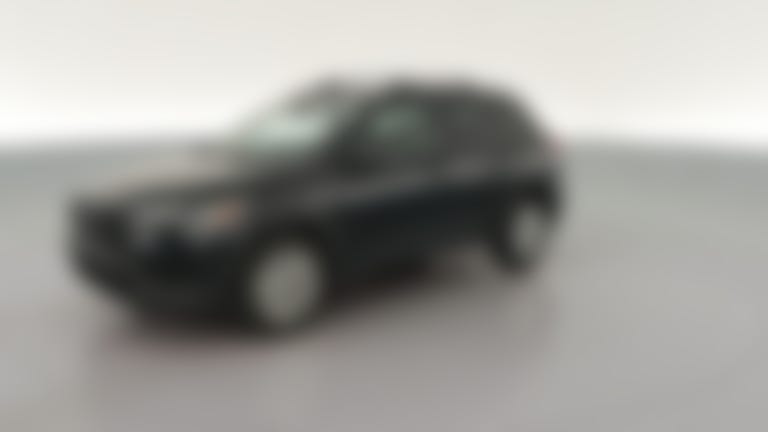 2024 Toyota Corolla Cross vehicle photo