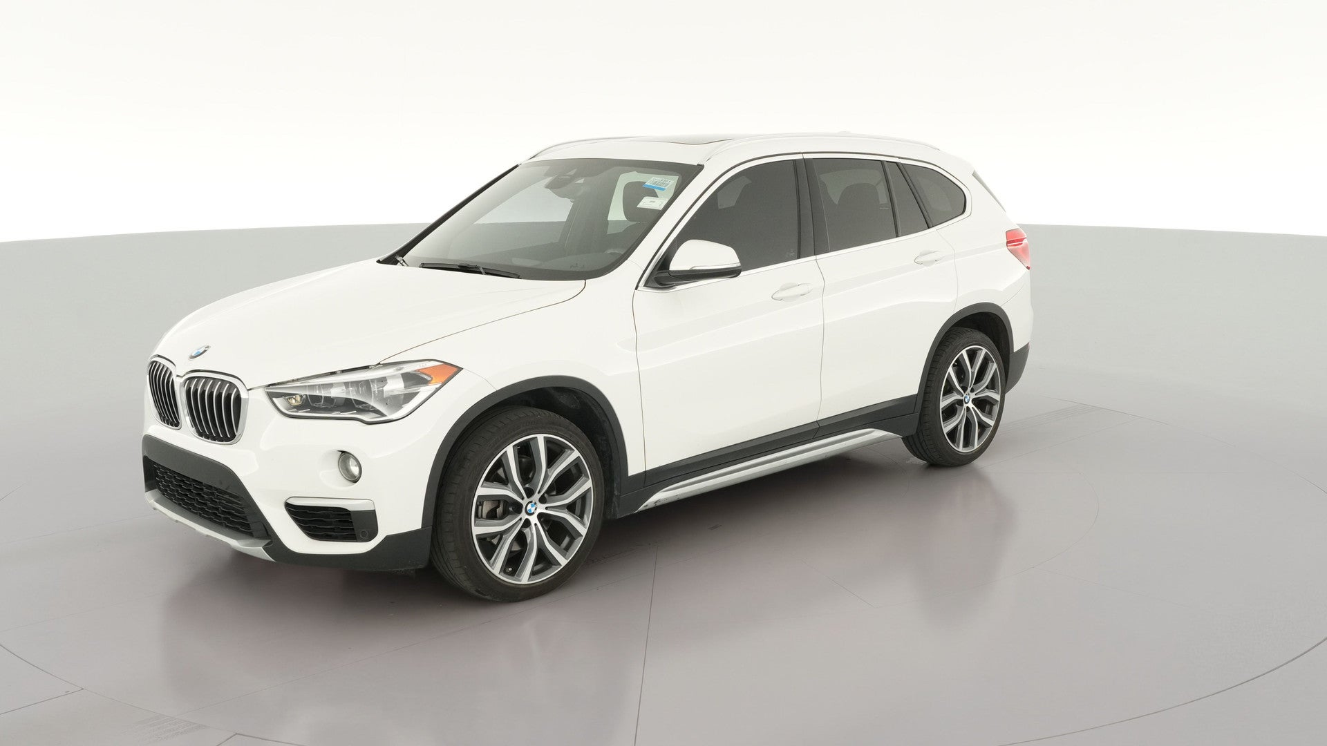2019 BMW X1 vehicle photo