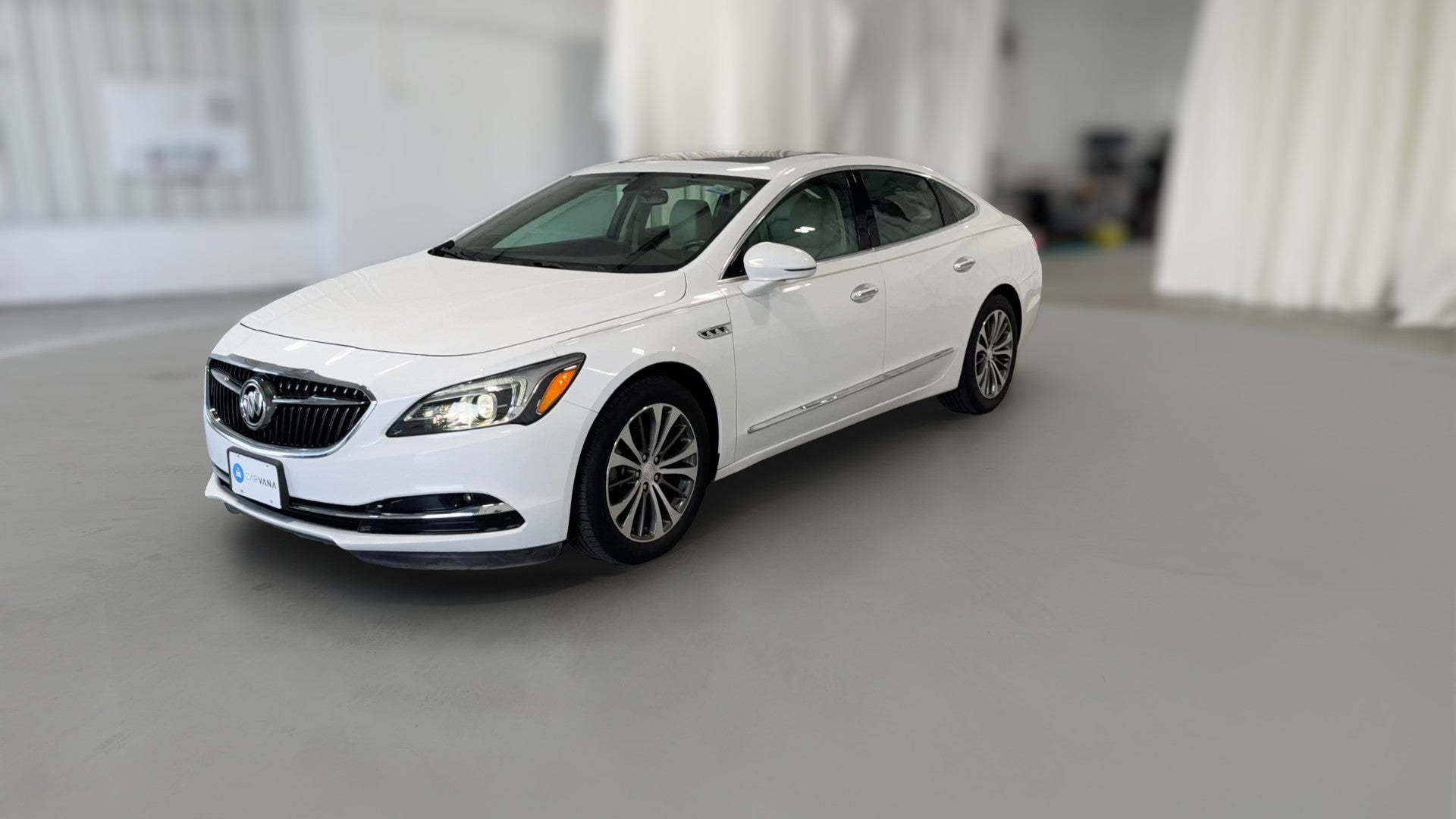 2017 Buick LaCrosse vehicle photo