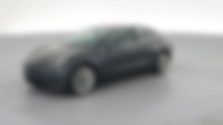 2018 Tesla Model 3 vehicle photo