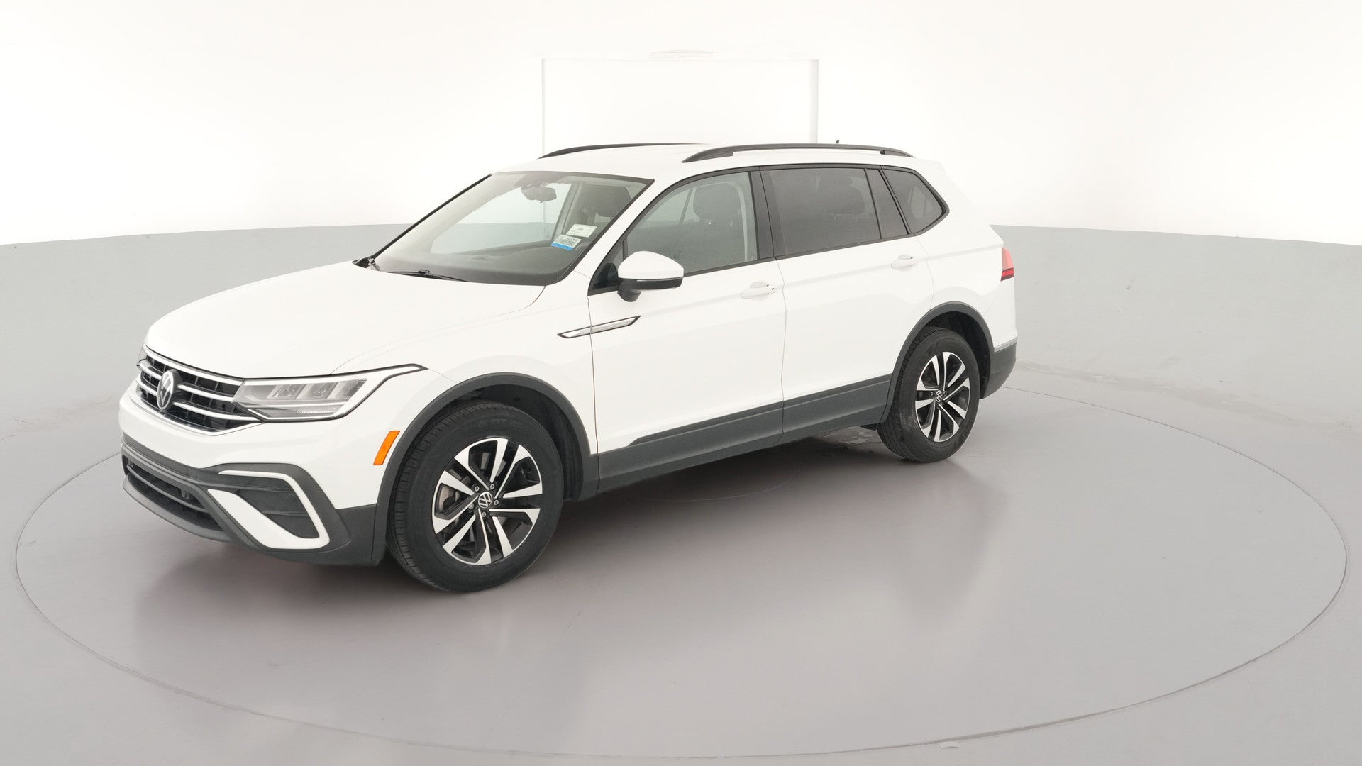 2023 Volkswagen Tiguan vehicle photo