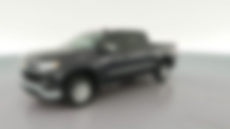 2023 Chevrolet Silverado 1500 Crew Cab vehicle photo