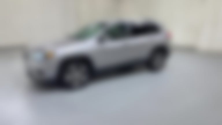 2019 Jeep Cherokee vehicle photo