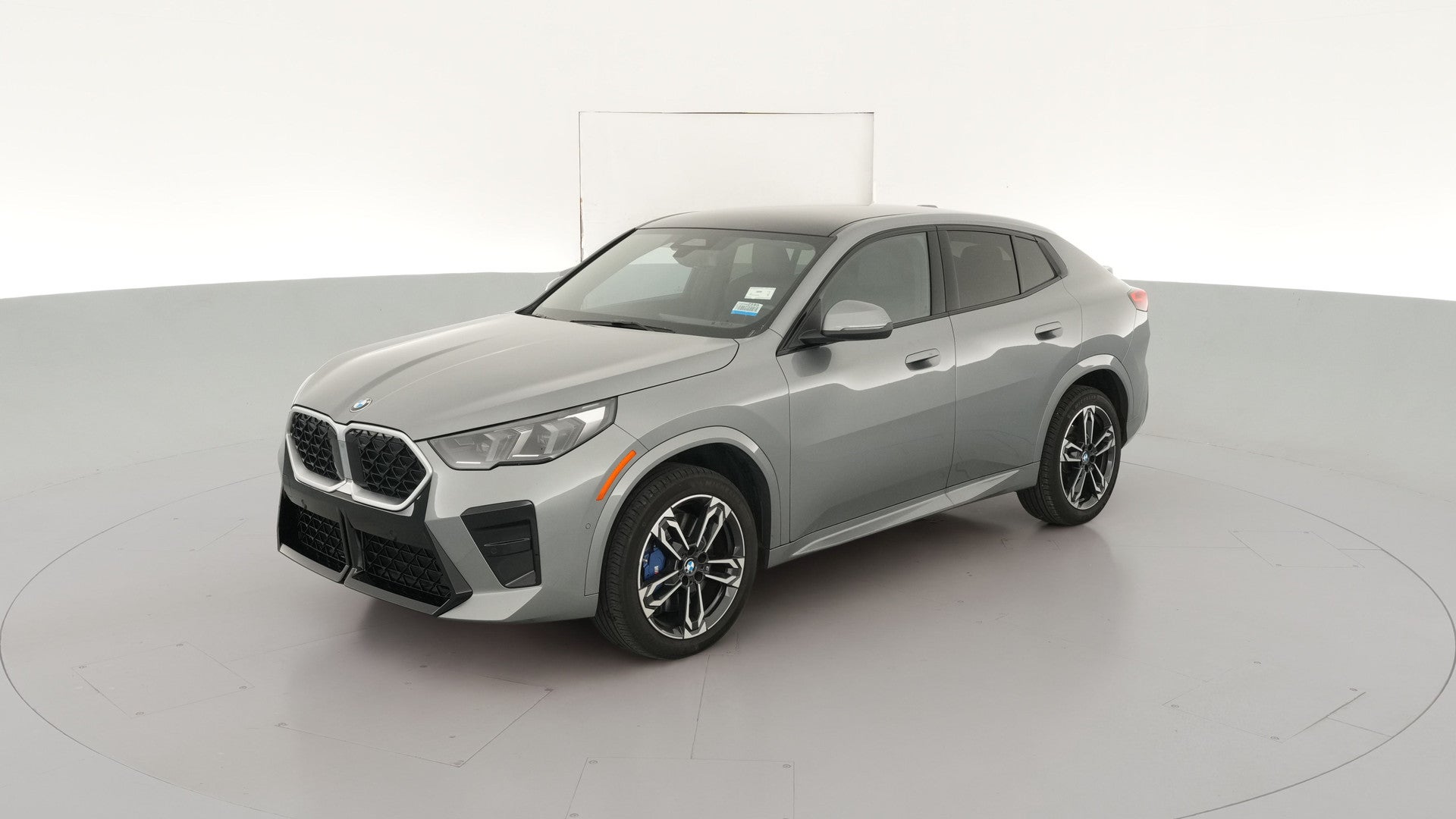 2025 BMW X2 vehicle photo
